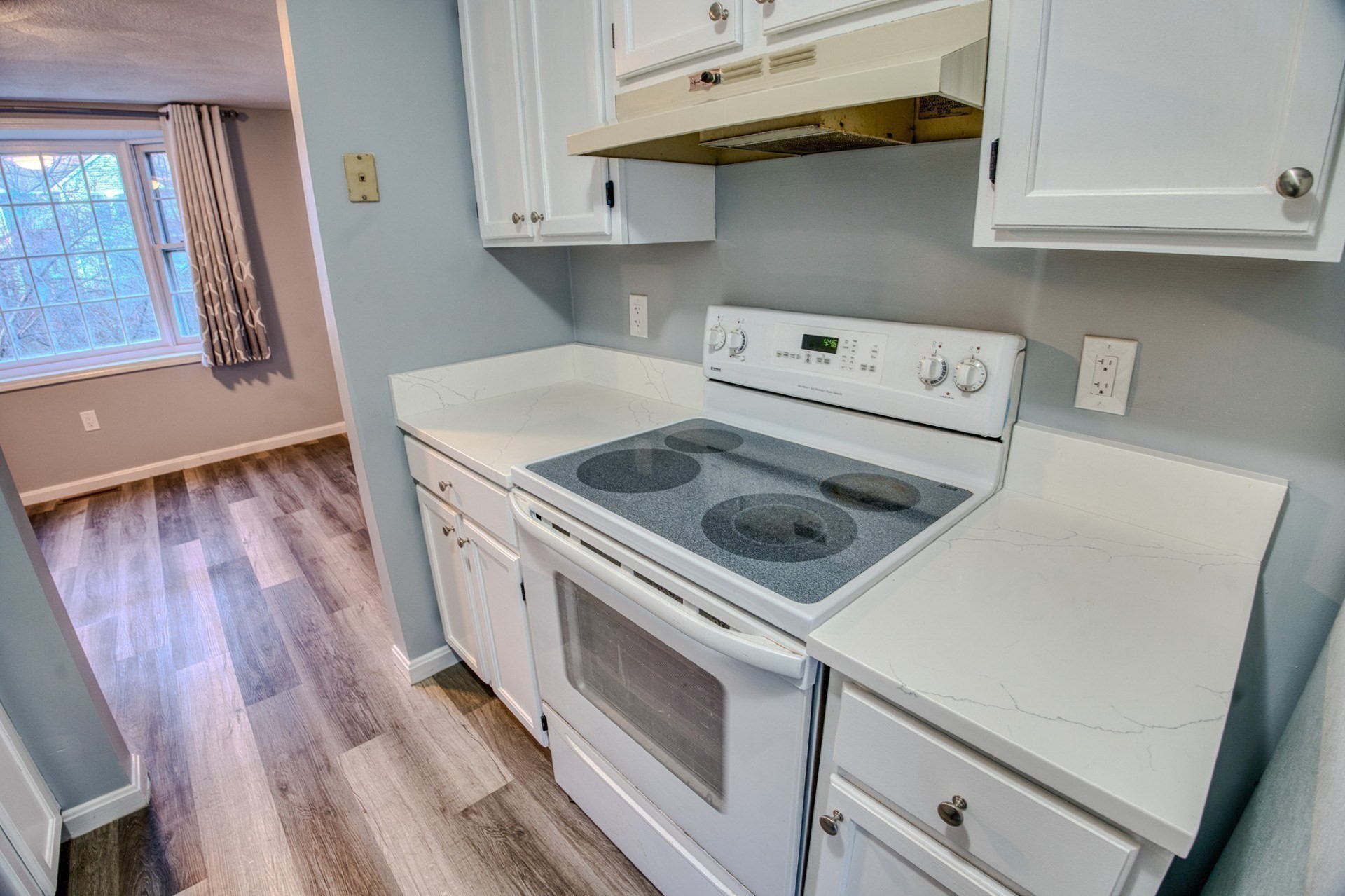 43 Patrick Road Unit 43, Tewksbury, MA 01876 - Image 10