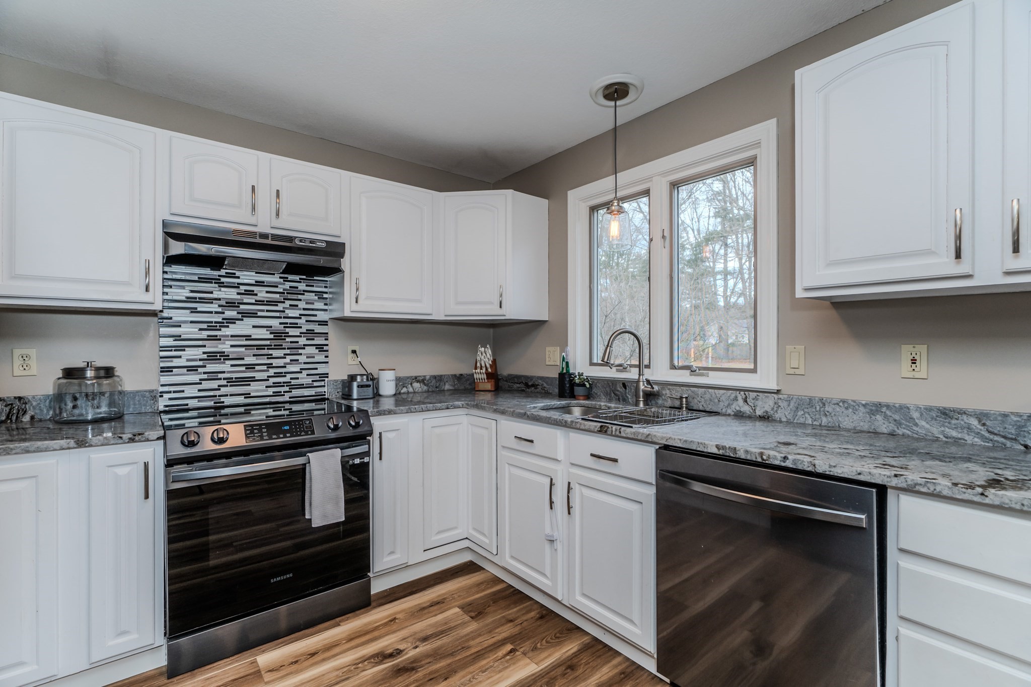 95 Gunn Rd, Southampton, MA 01073 - Image 14