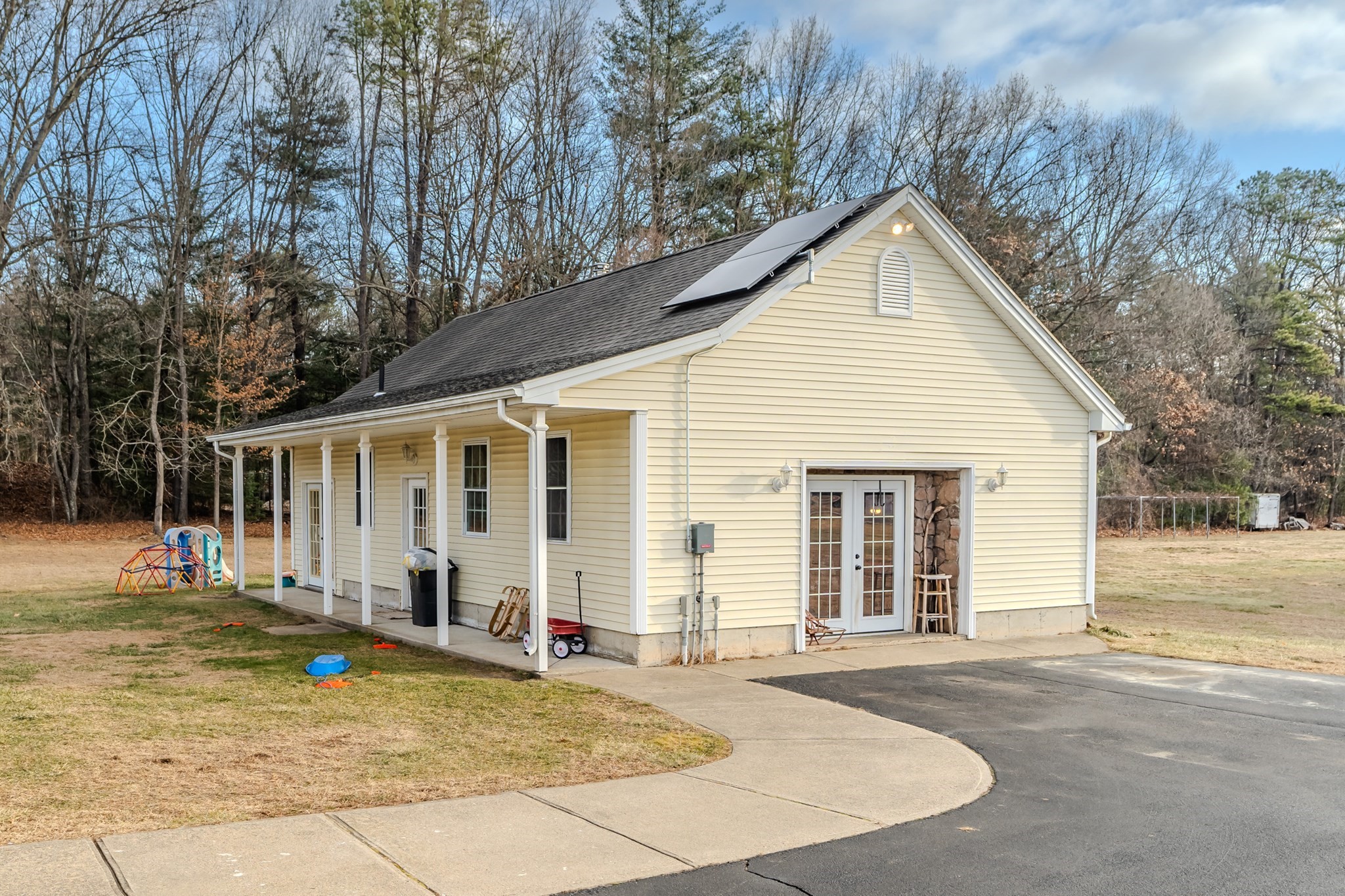 95 Gunn Rd, Southampton, MA 01073 - Image 3