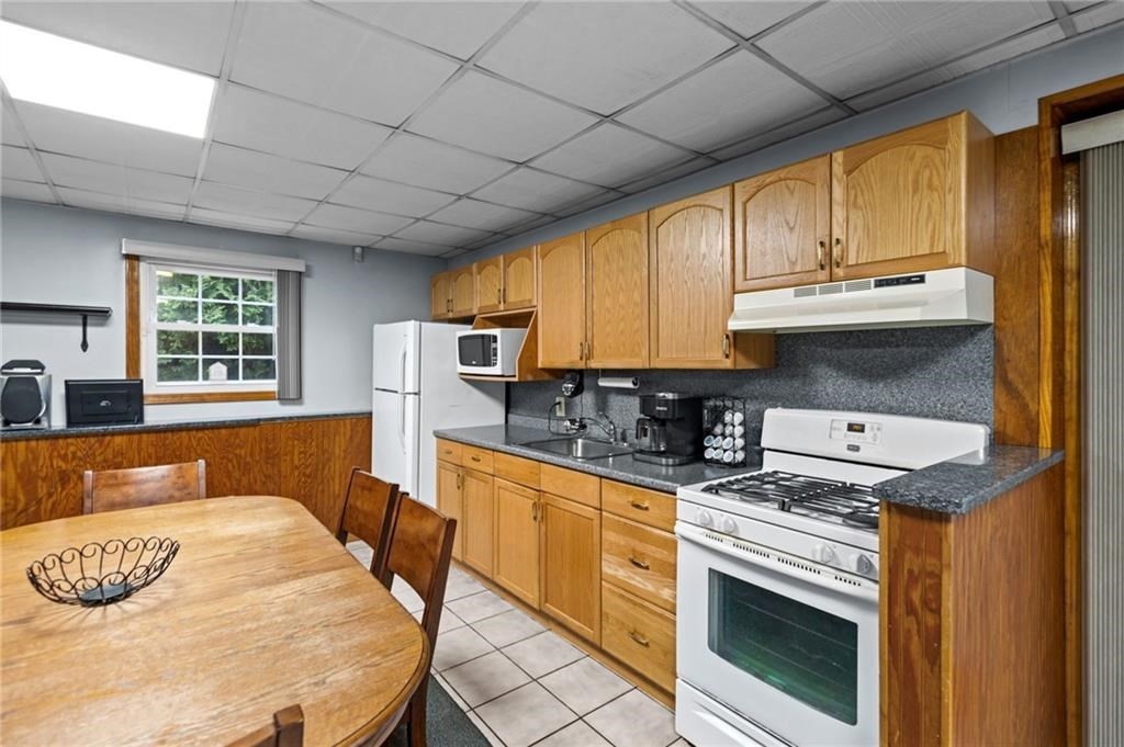 3 Betsy Drive, Bristol, RI 02809 - Image 23