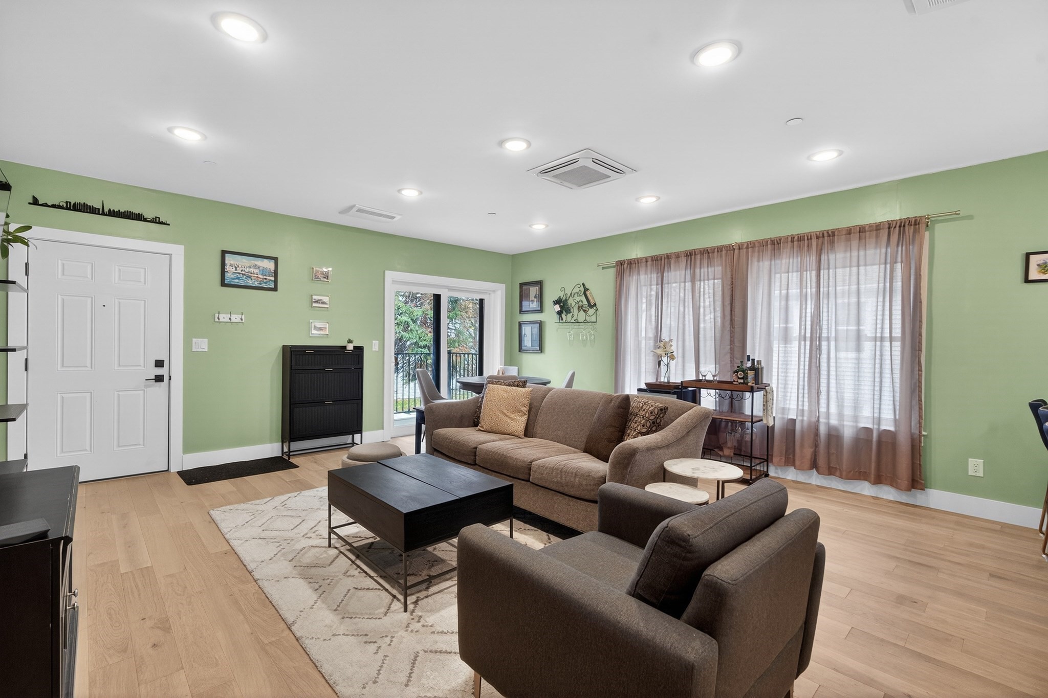 208 Spencer Ave Unit 4, Chelsea, MA 02150 - Image 3