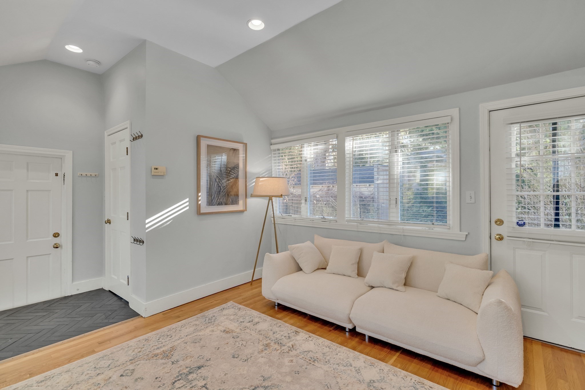 33 Avon Road, Wellesley, MA 02482 - Image 19