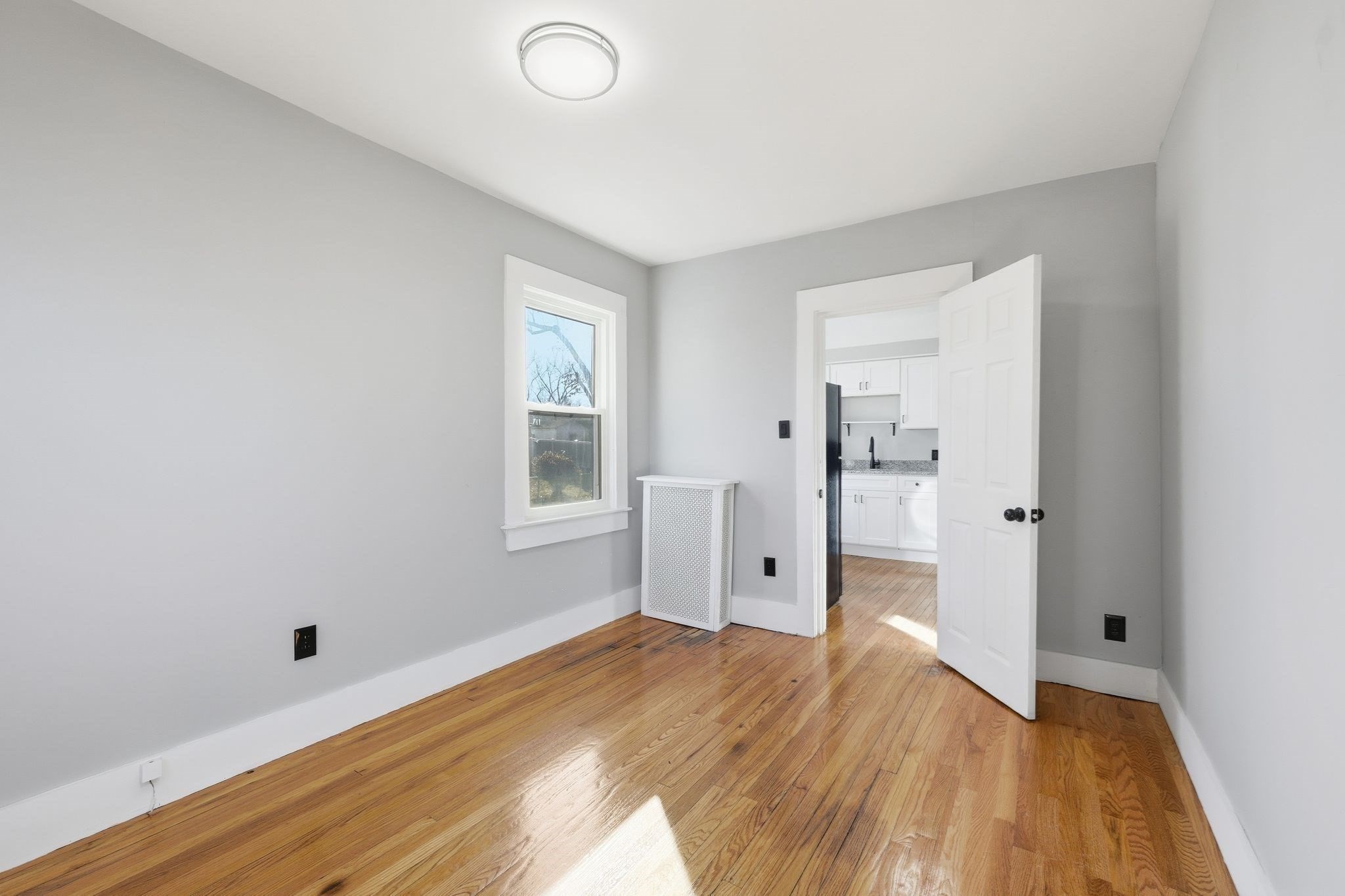 37 Kennedy St, Chicopee, MA 01013 - Image 13