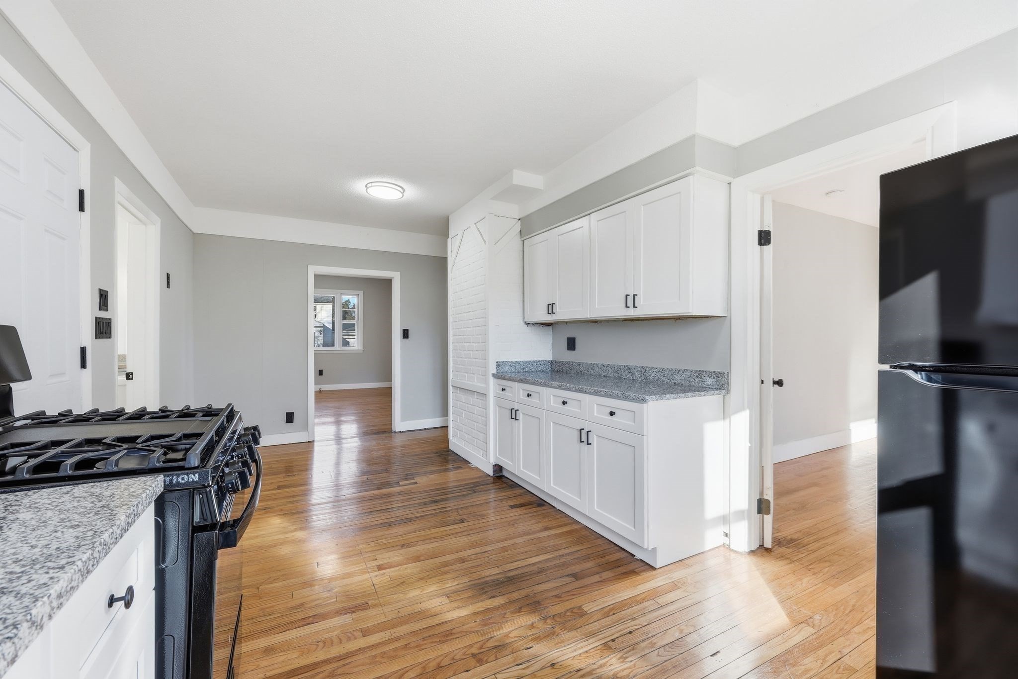 37 Kennedy St, Chicopee, MA 01013 - Image 17