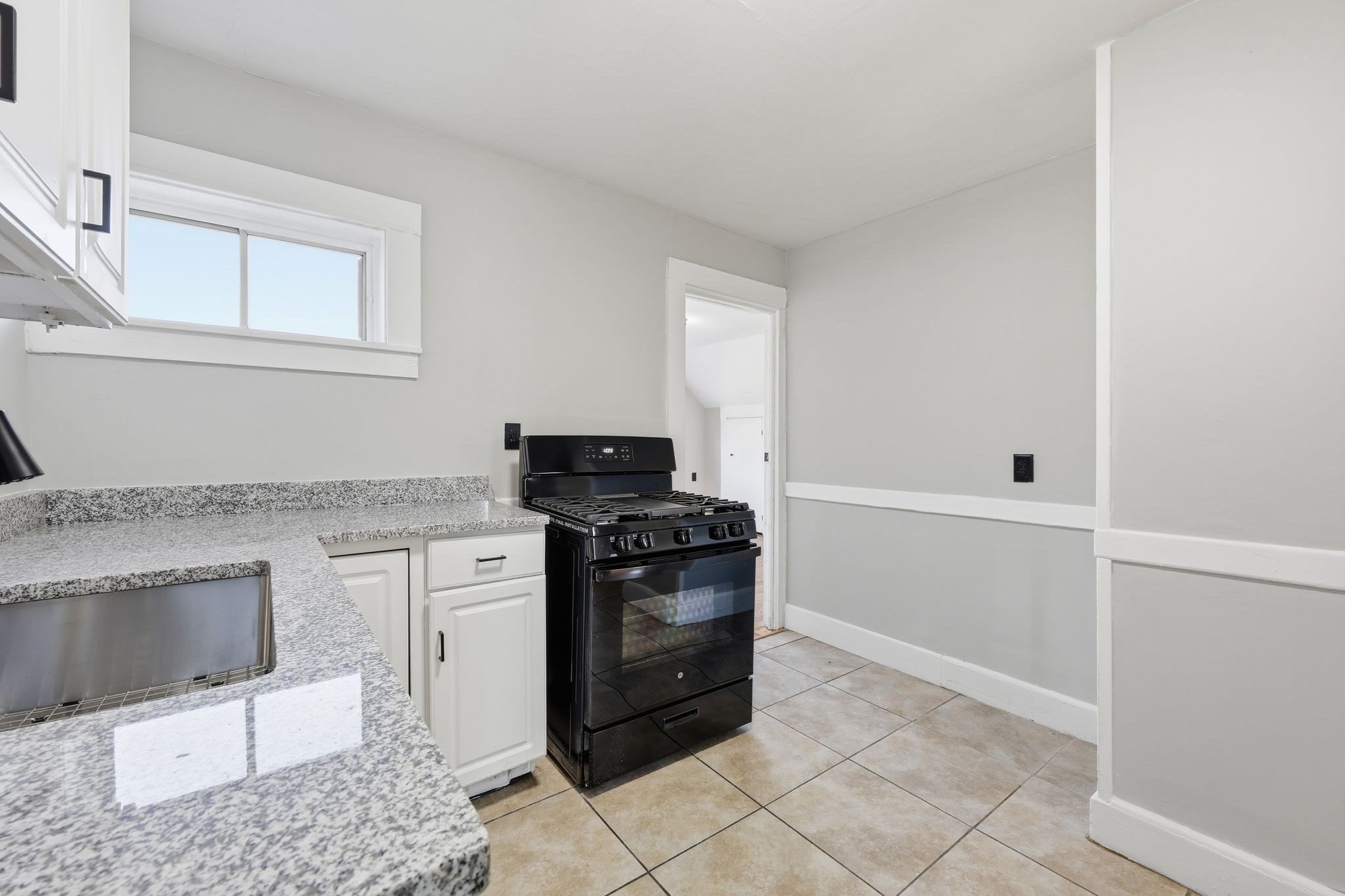 37 Kennedy St, Chicopee, MA 01013 - Image 23