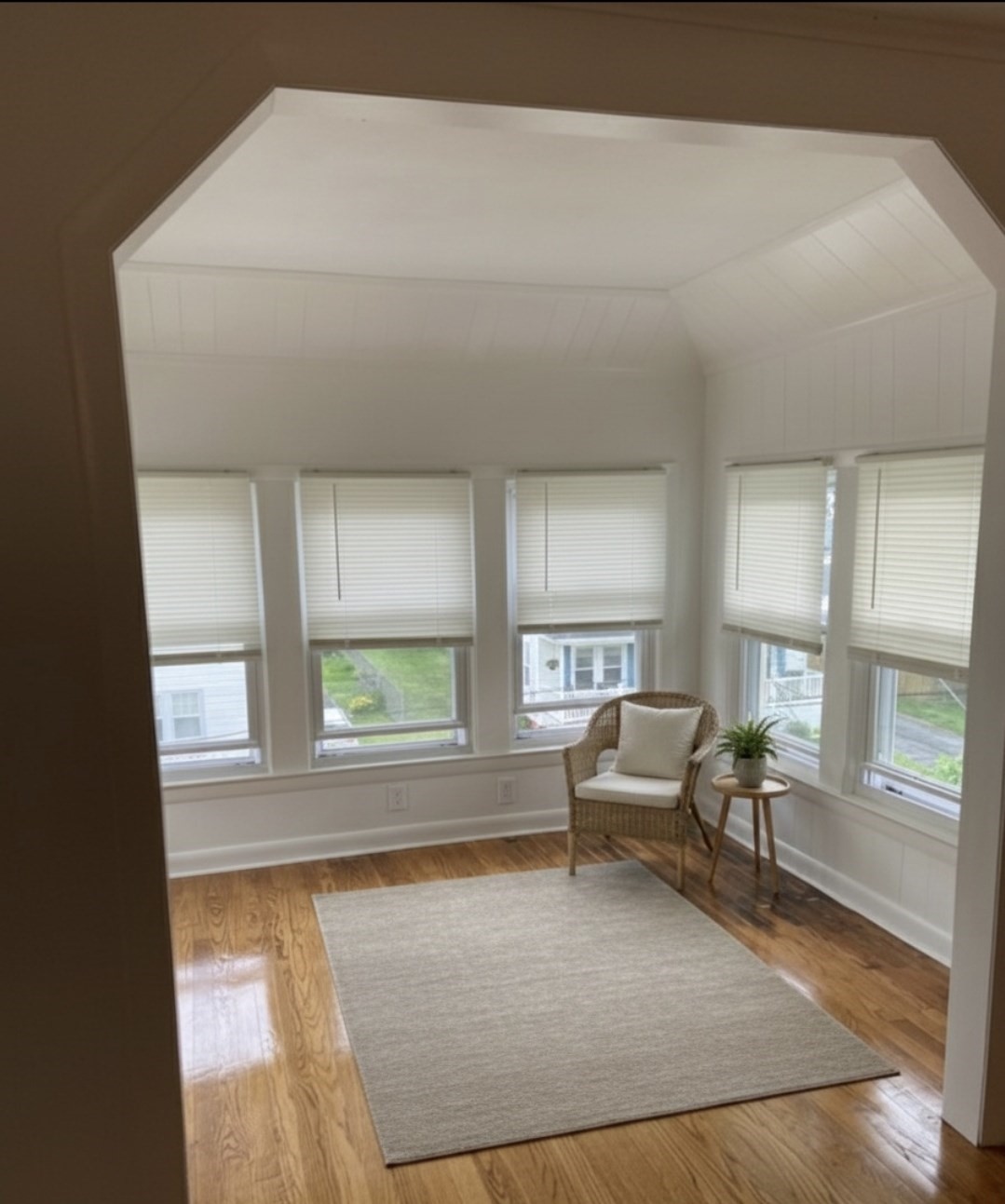 21 W Glen St, Holyoke, MA 01040 - Image 9