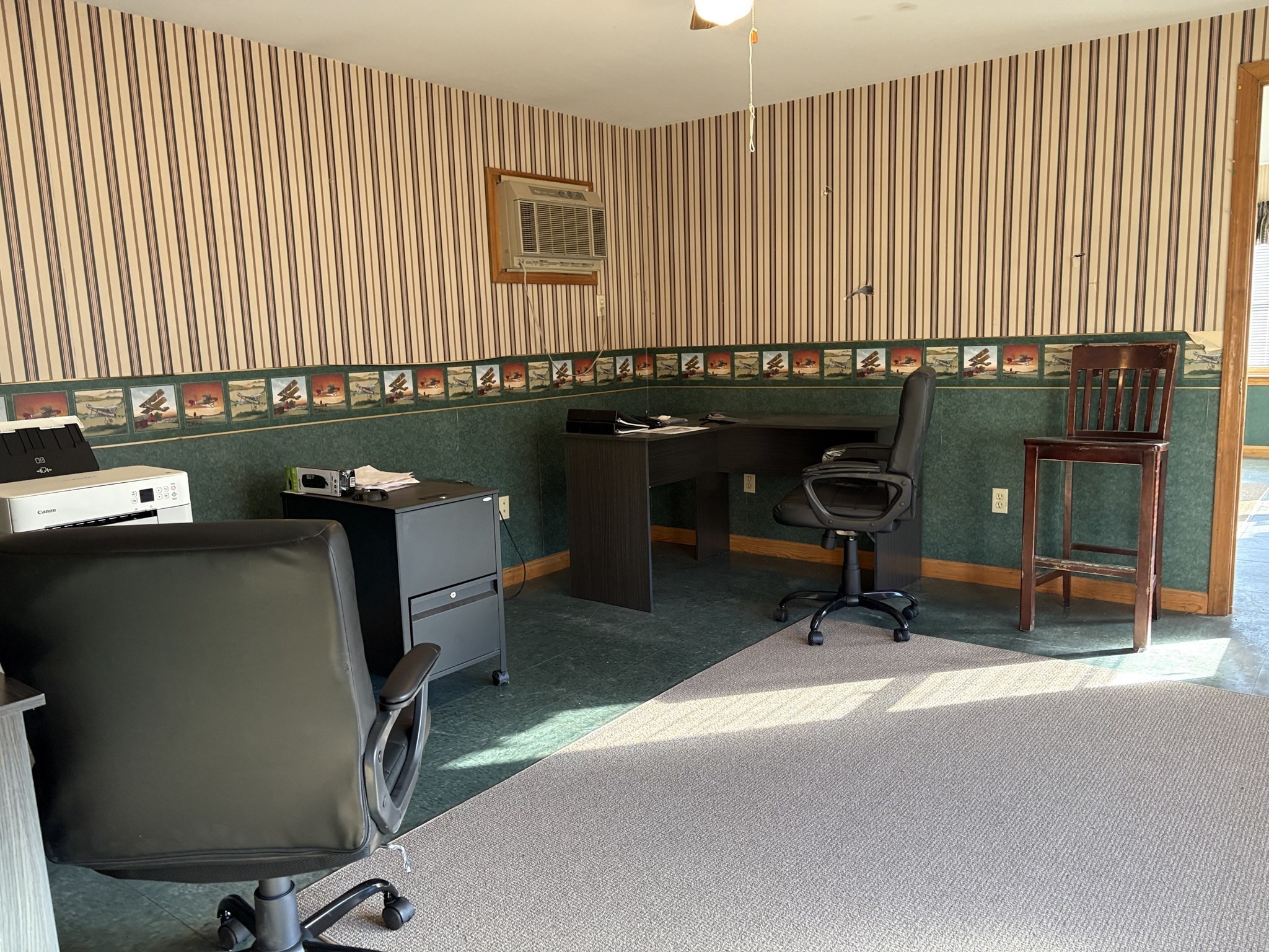 201 Daniel Shays Hwy, Athol, MA 01331 - Image 9