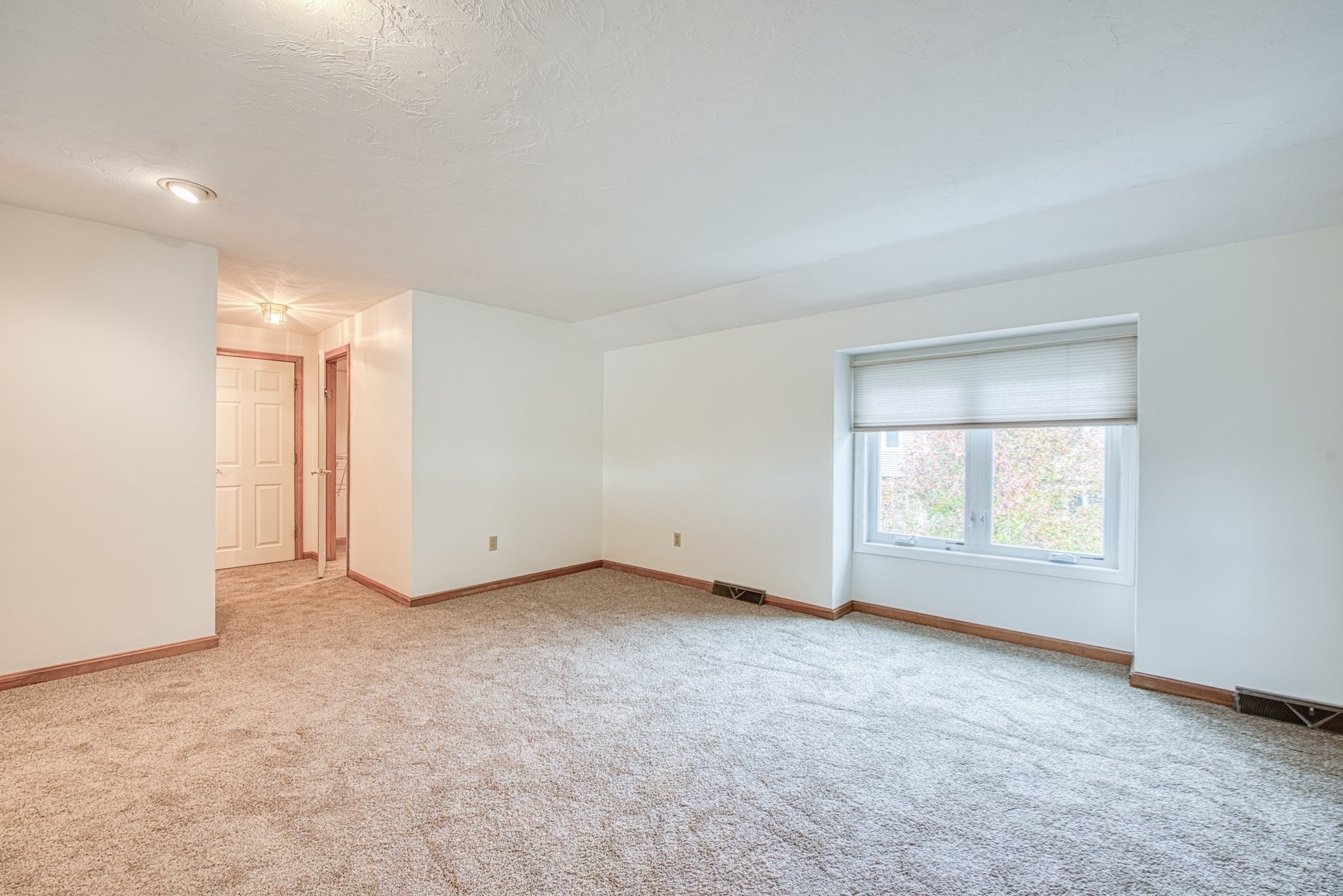 26 Indian Cove Way Unit 26, Easton, MA 02375 - Image 16