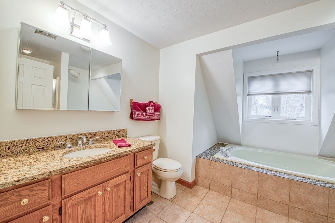 26 Indian Cove Way Unit 26, Easton, MA 02375 - Image 17