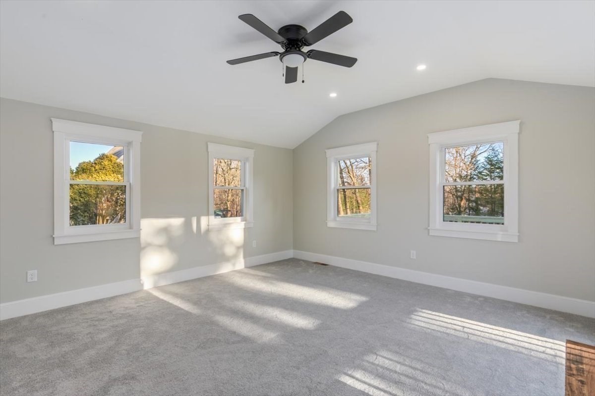 138 Hyatt Avenue, Haverhill, MA 01835 - Image 17