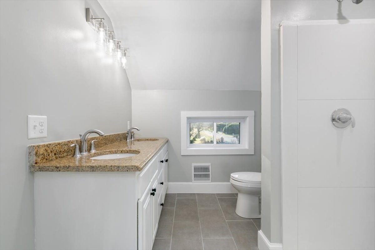 138 Hyatt Avenue, Haverhill, MA 01835 - Image 26