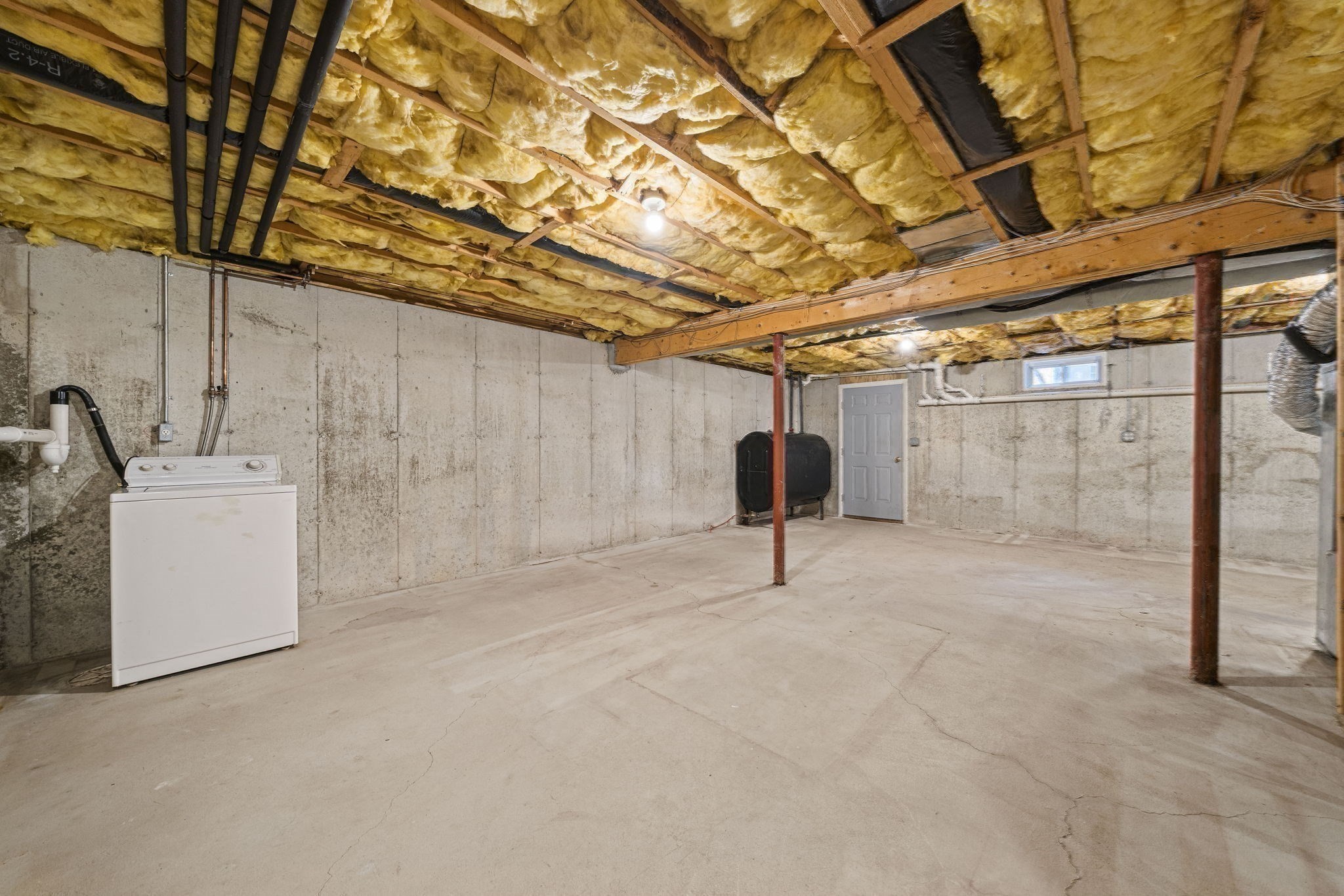 107 Henry St, Uxbridge, MA 01569 - Image 28