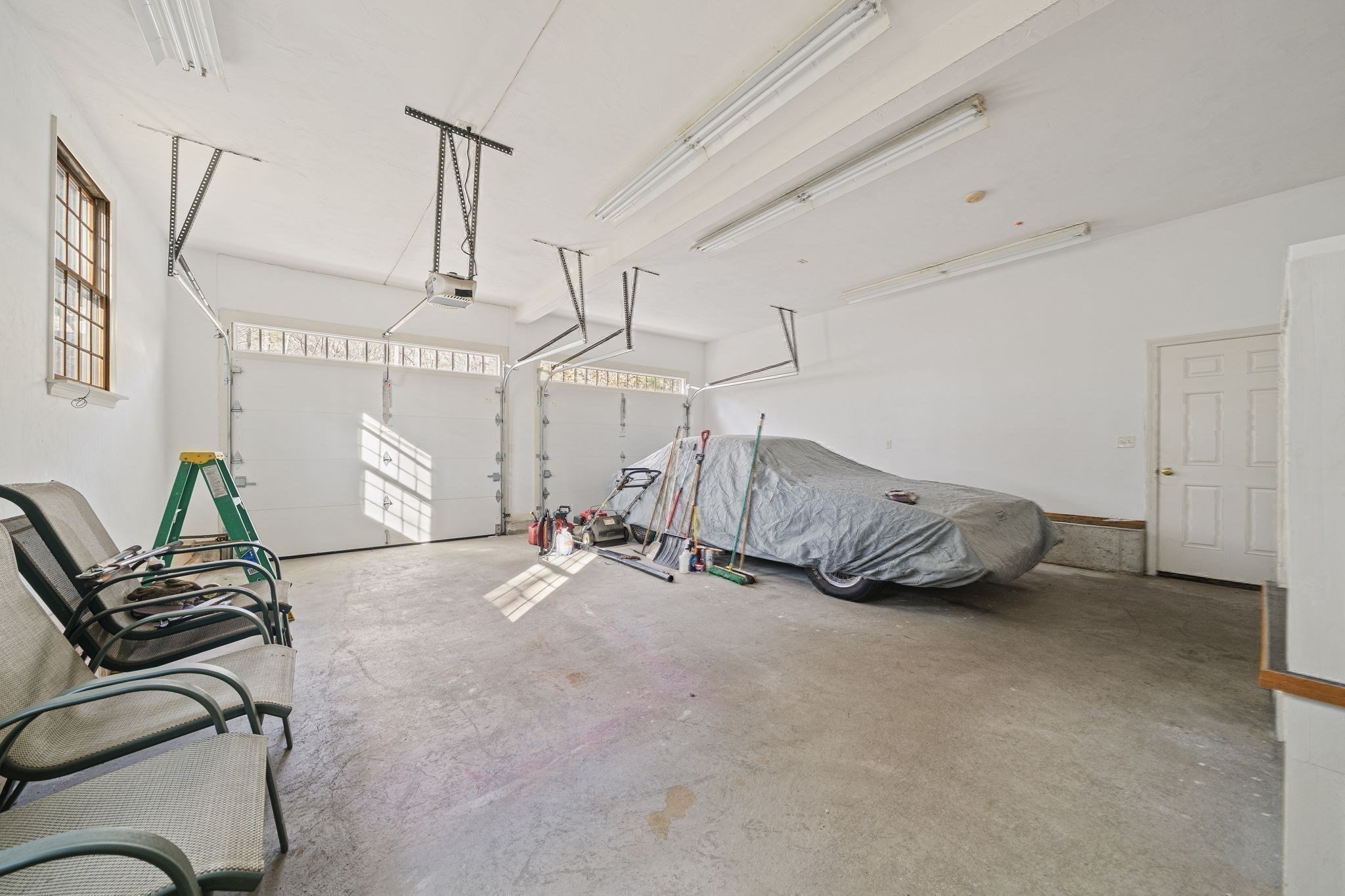 107 Henry St, Uxbridge, MA 01569 - Image 33