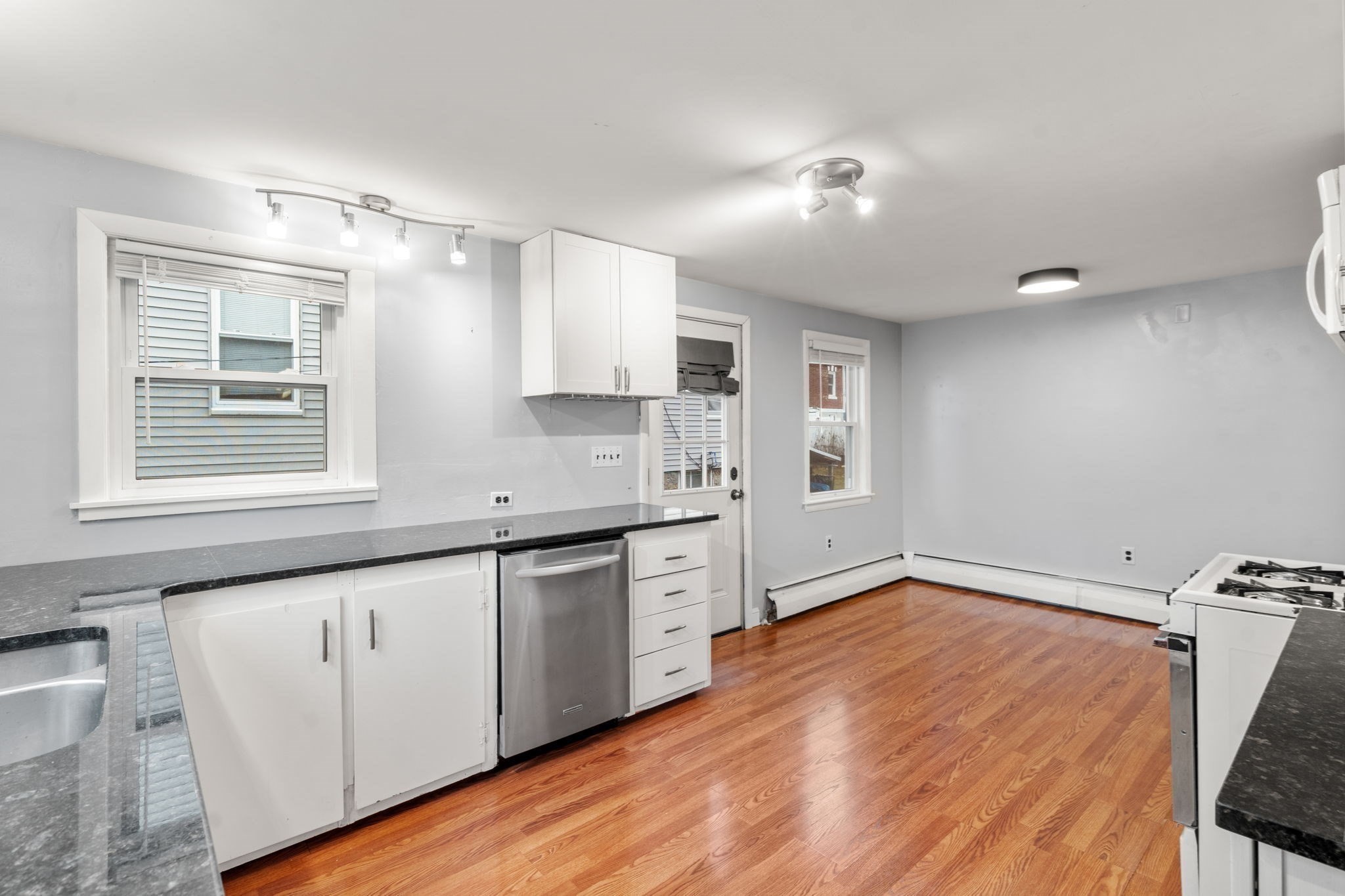 295 Kittredge Street, Roslindale, Boston, MA 02131 - Image 15
