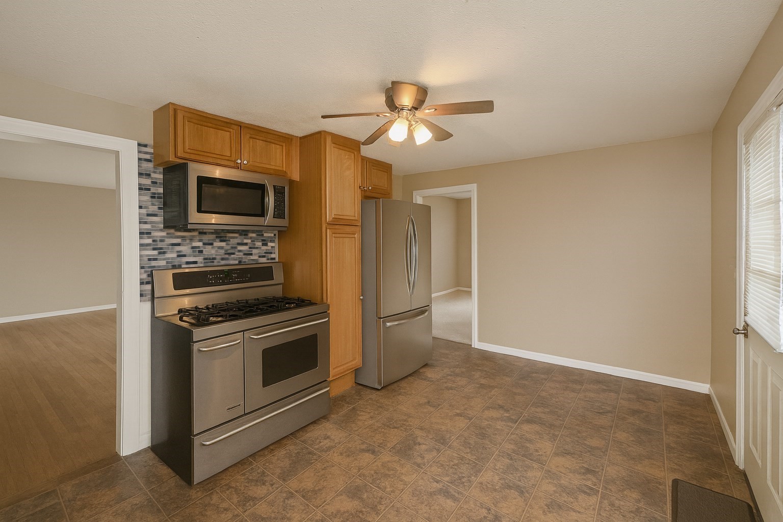 142 Morton St., West Springfield, MA 01089 - Image 8