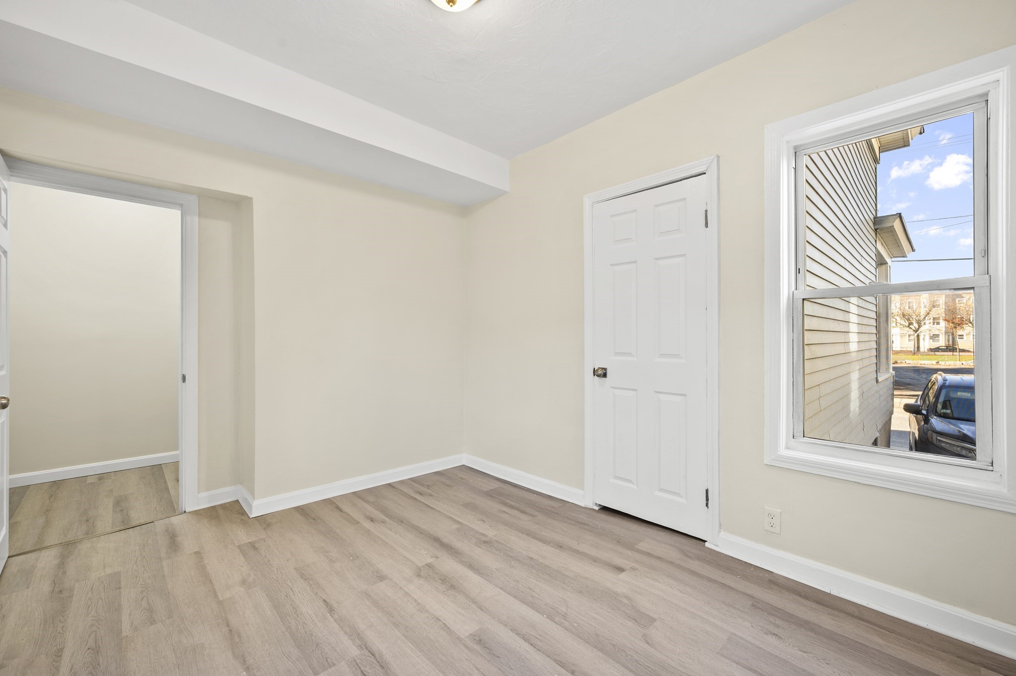 11 Hampshire St, Lowell, MA 01850 - Image 13