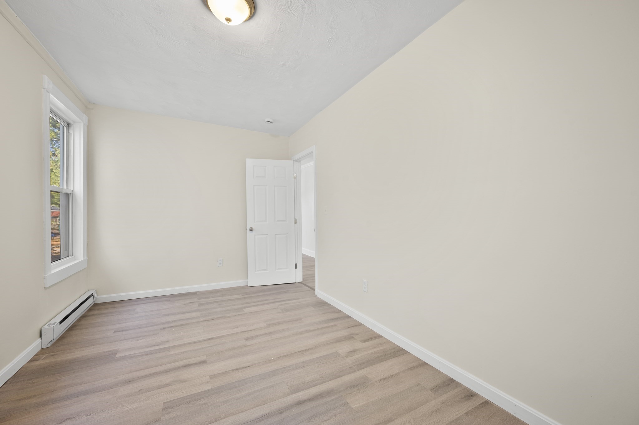 11 Hampshire St, Lowell, MA 01850 - Image 15