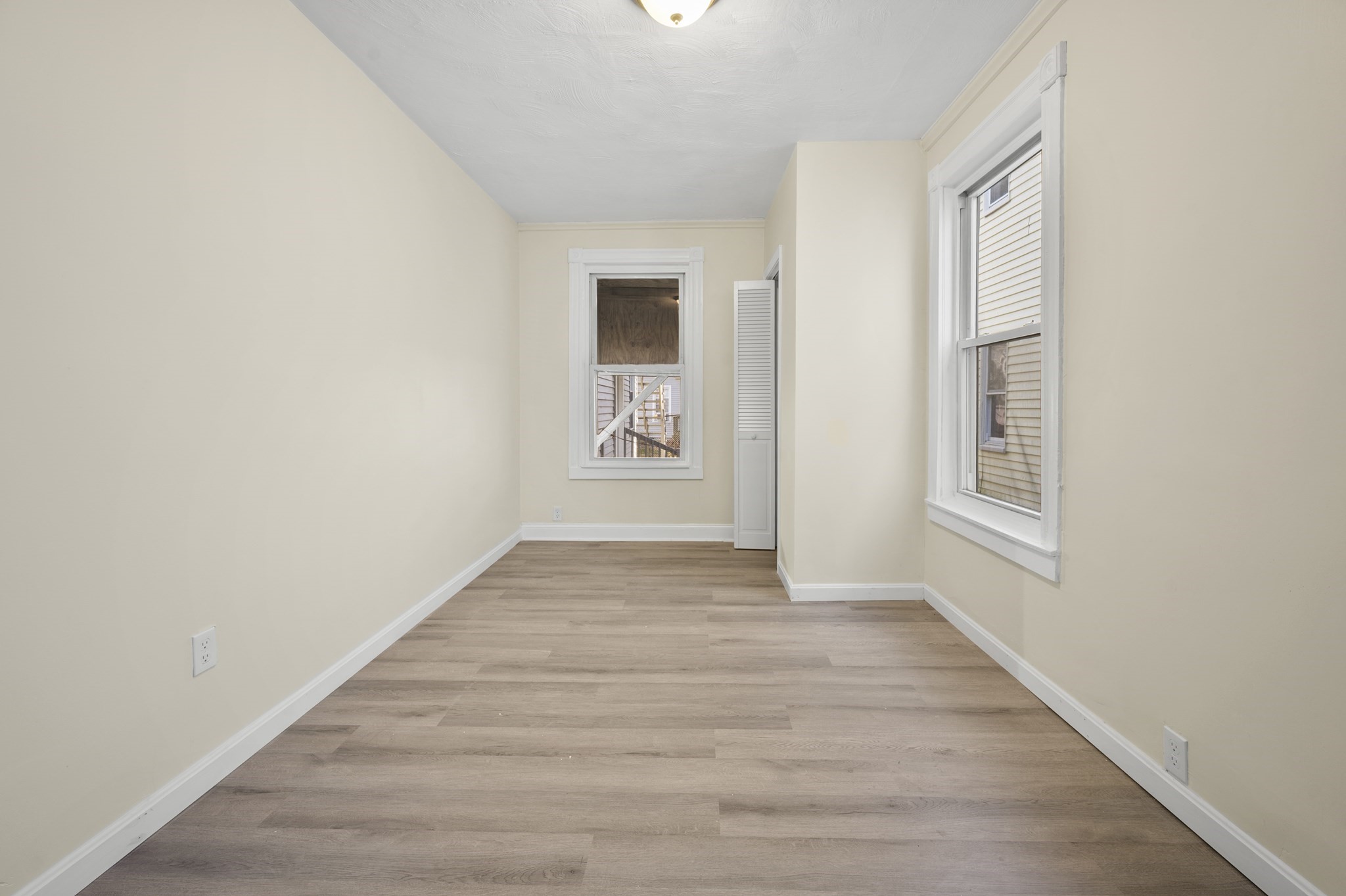 11 Hampshire St, Lowell, MA 01850 - Image 19