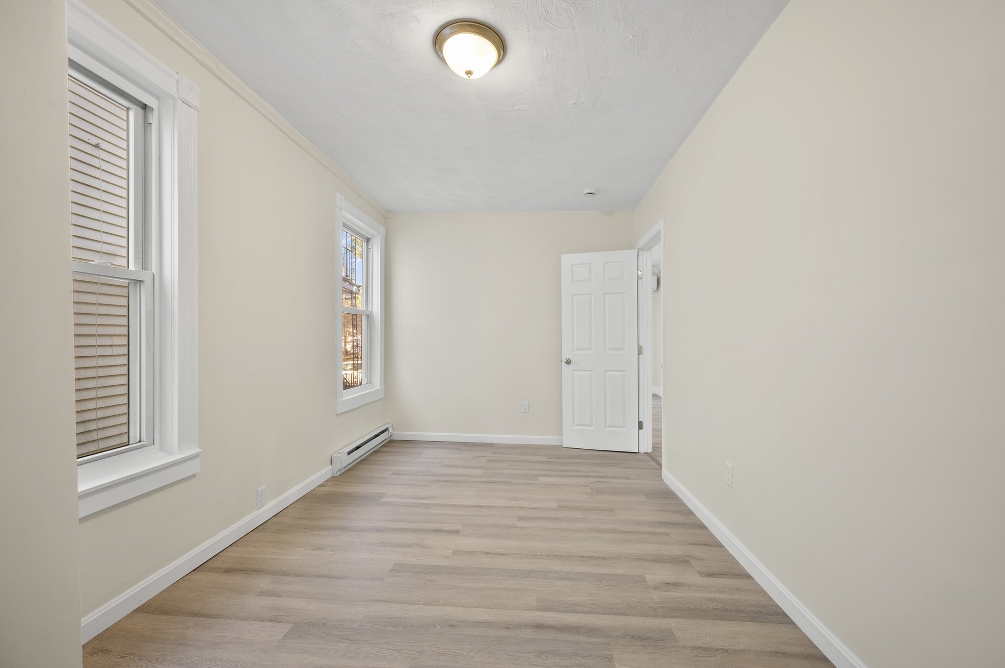 11 Hampshire St, Lowell, MA 01850 - Image 28