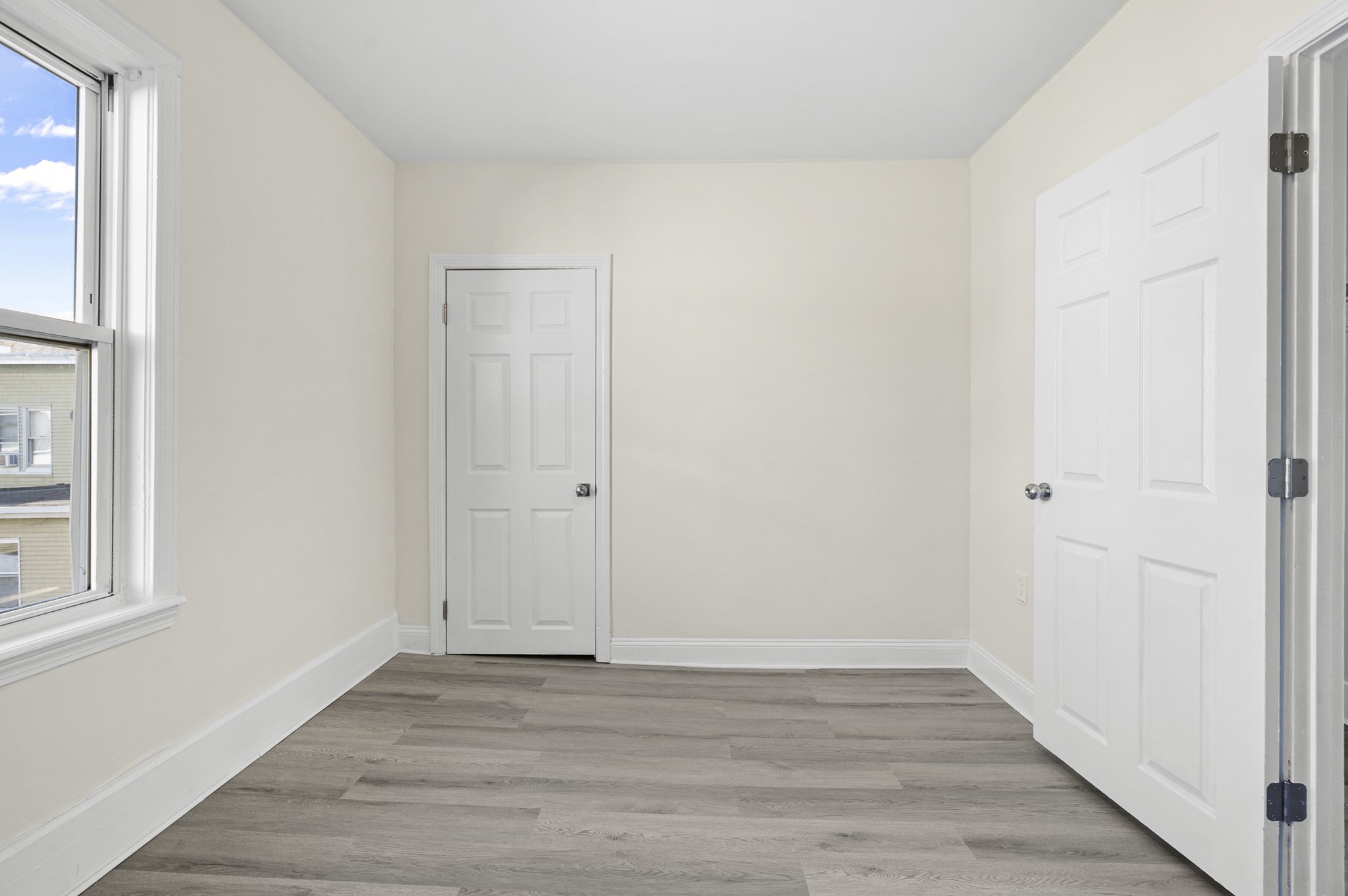 11 Hampshire St, Lowell, MA 01850 - Image 37