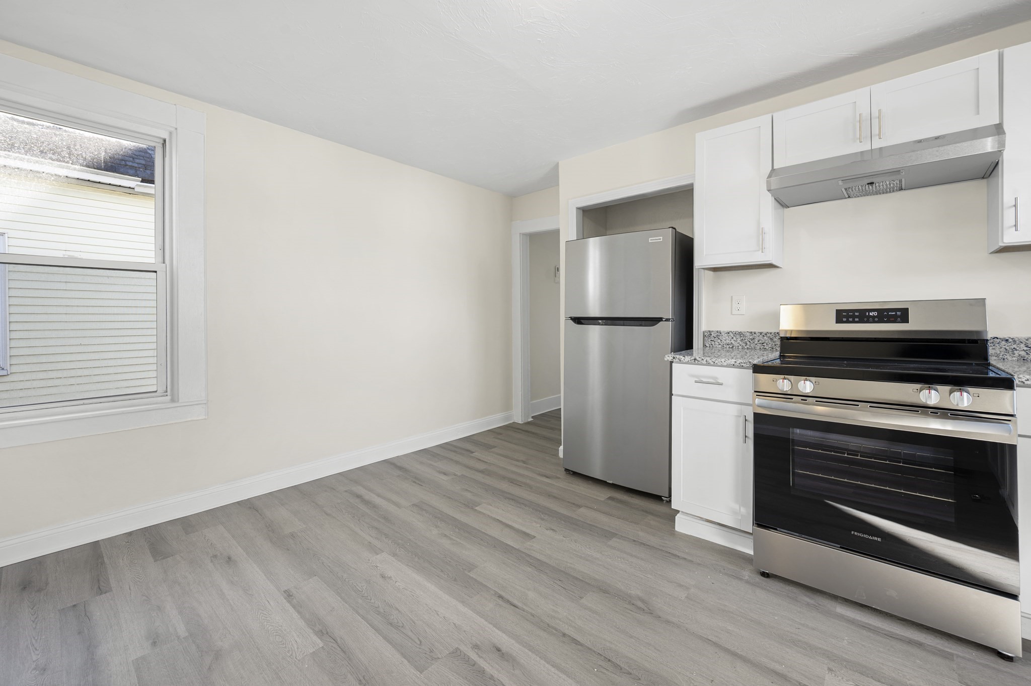 11 Hampshire St, Lowell, MA 01850 - Image 38