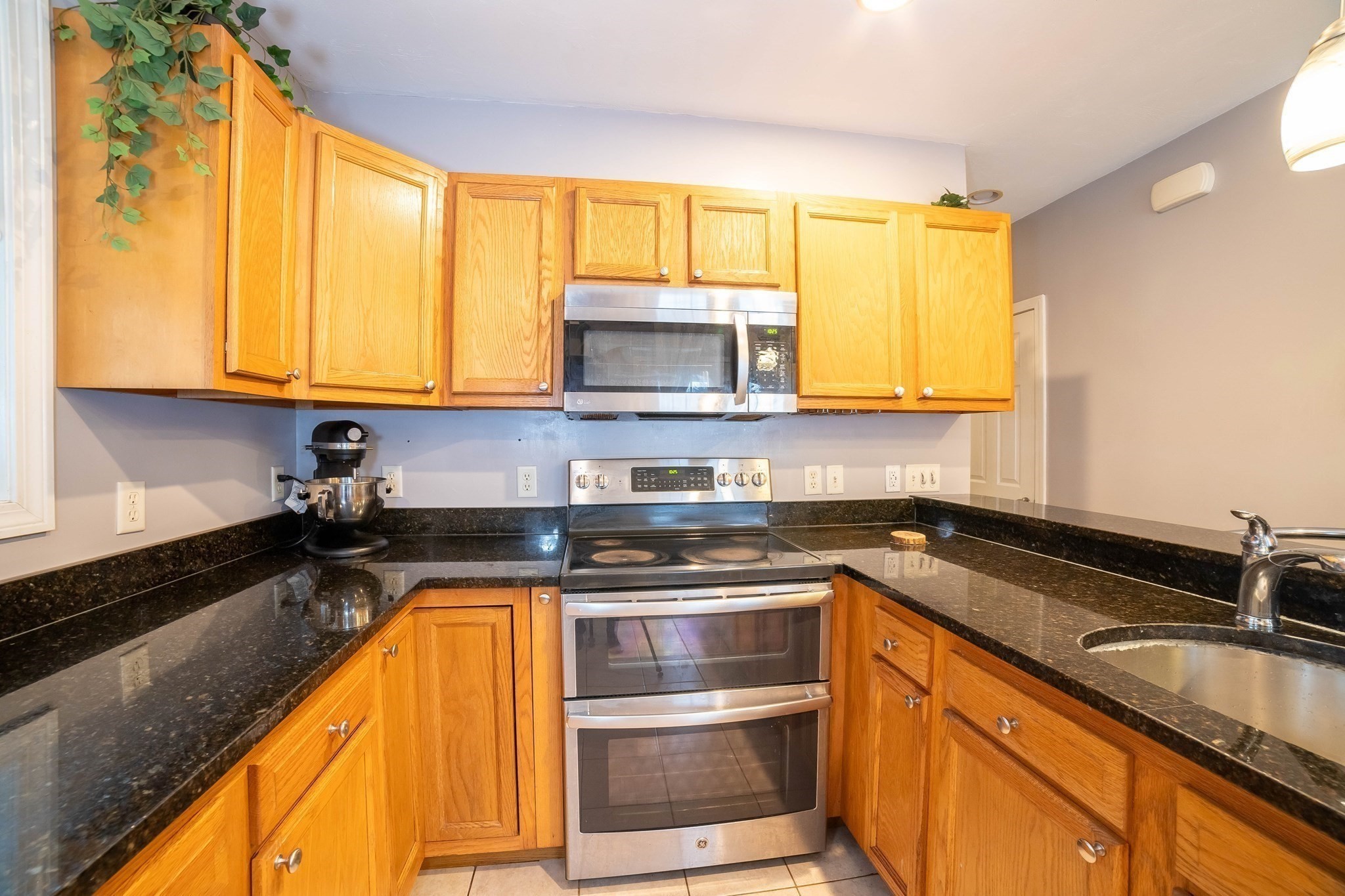 2 Mystic St, Worcester, MA 01607 - Image 11