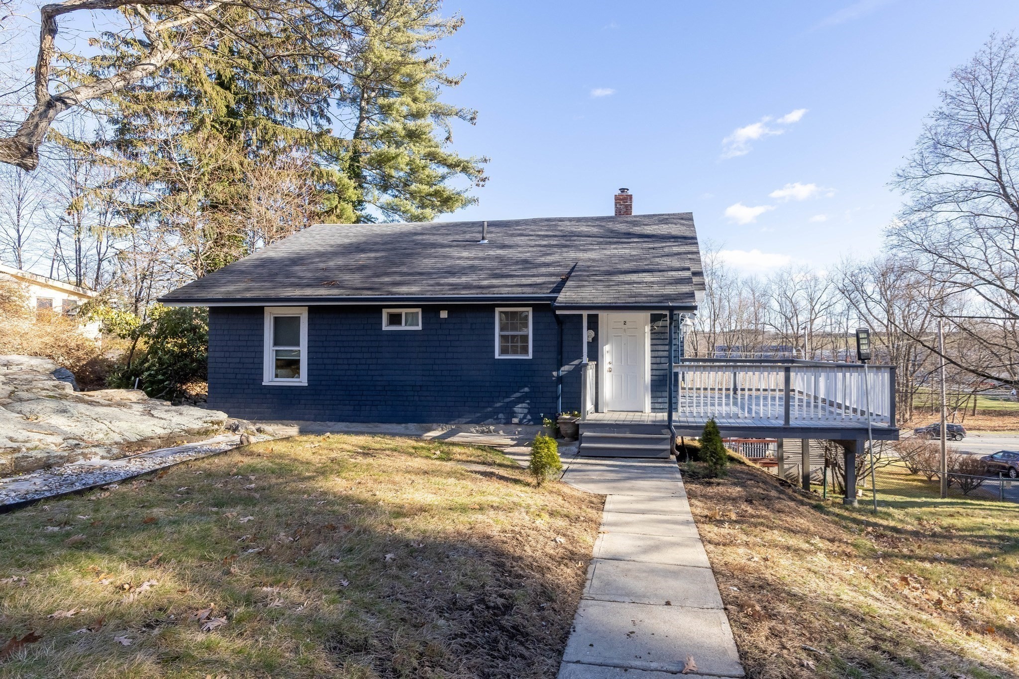 2 Mystic St, Worcester, MA 01607 - Image 5