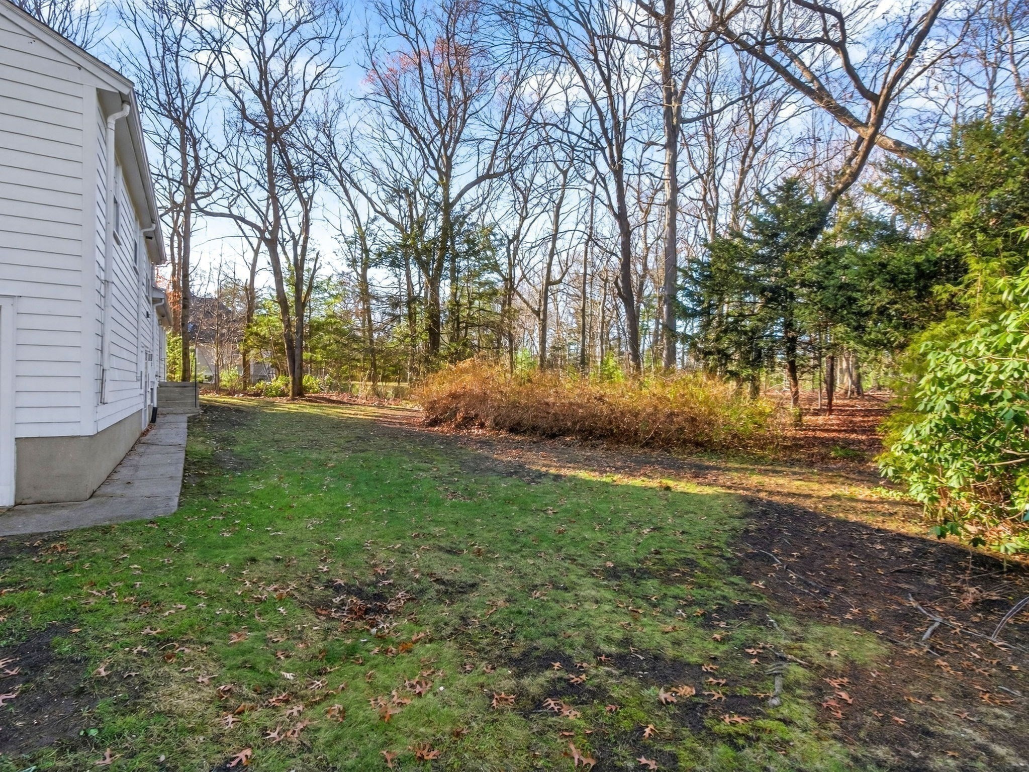 1 Crest Dr W, Dover, MA 02030 - Image 8