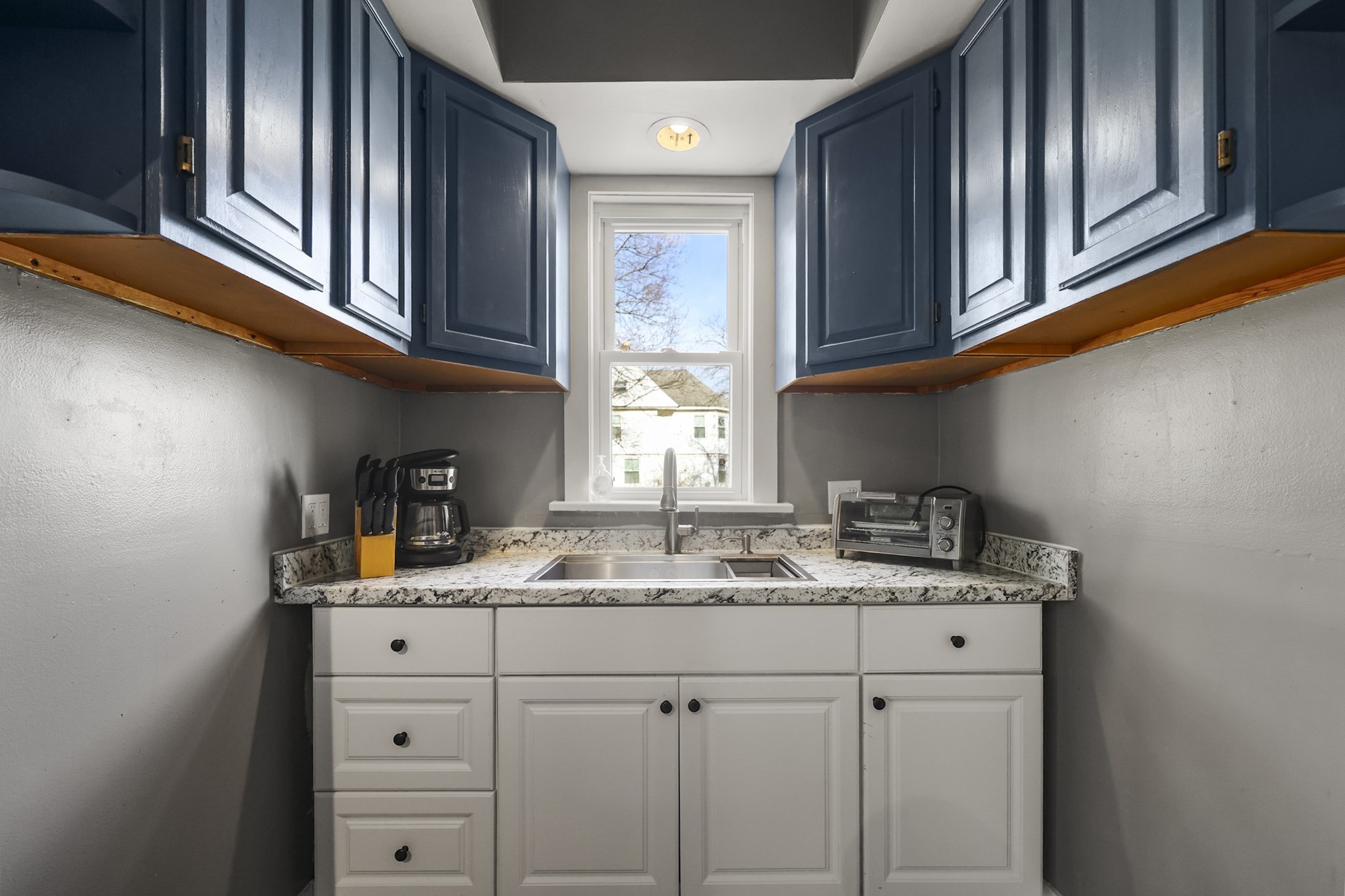 105 Onota St, Pittsfield, MA 01201 - Image 17