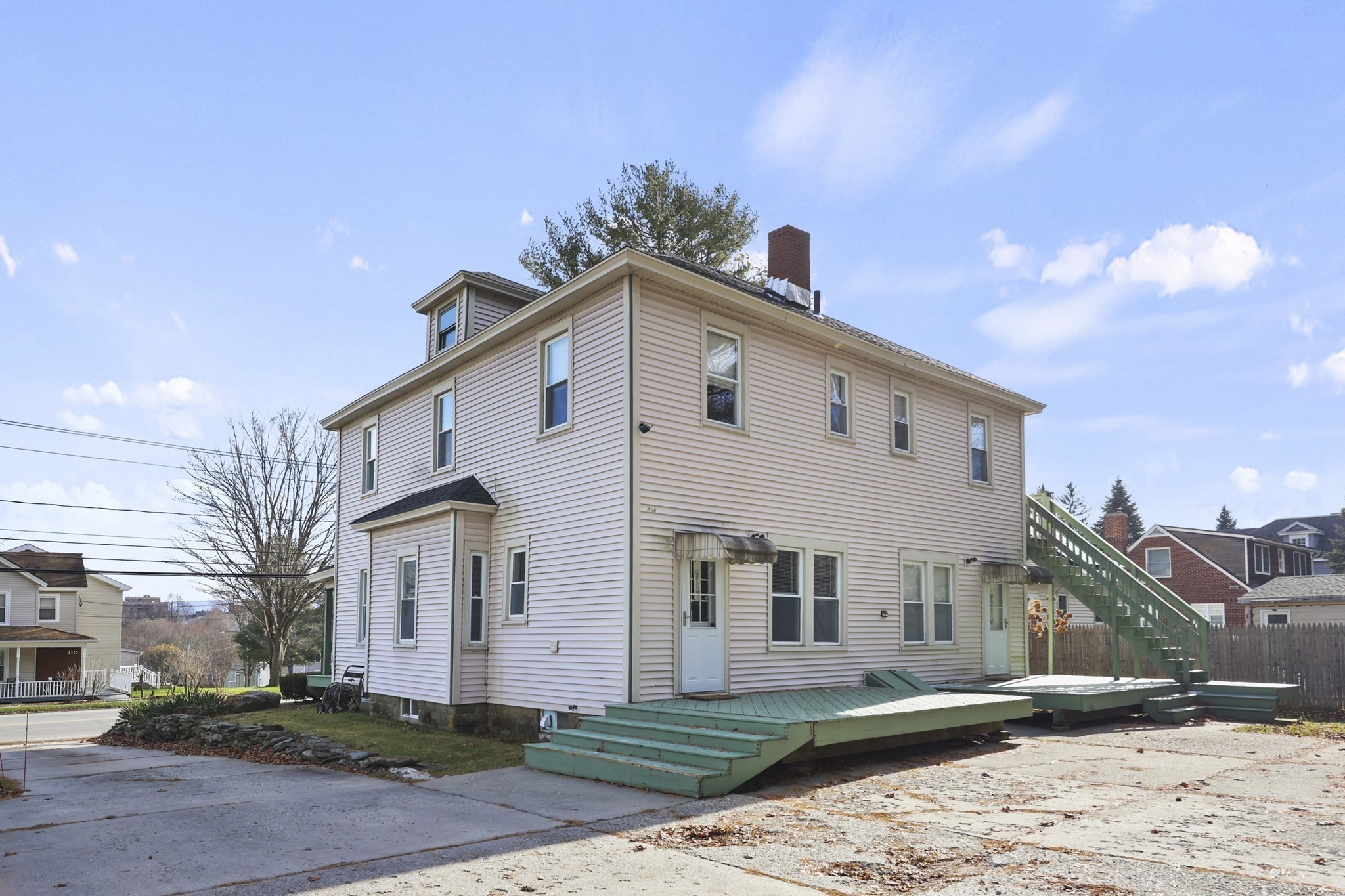 105 Onota St, Pittsfield, MA 01201 - Image 34