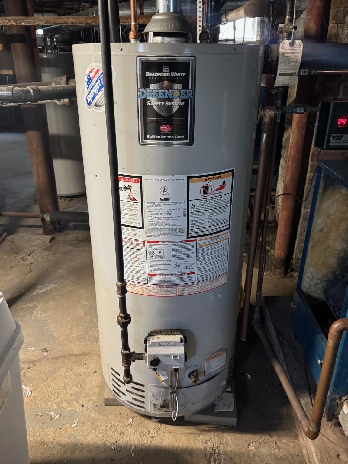 105 Onota St, Pittsfield, MA 01201 - Image 38