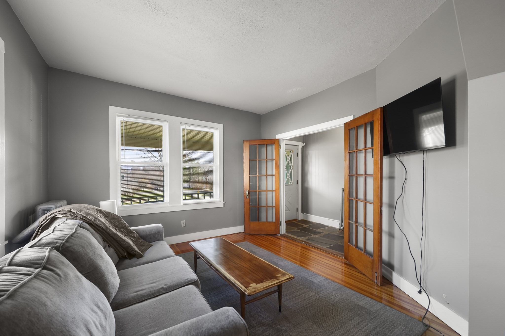 105 Onota St, Pittsfield, MA 01201 - Image 8