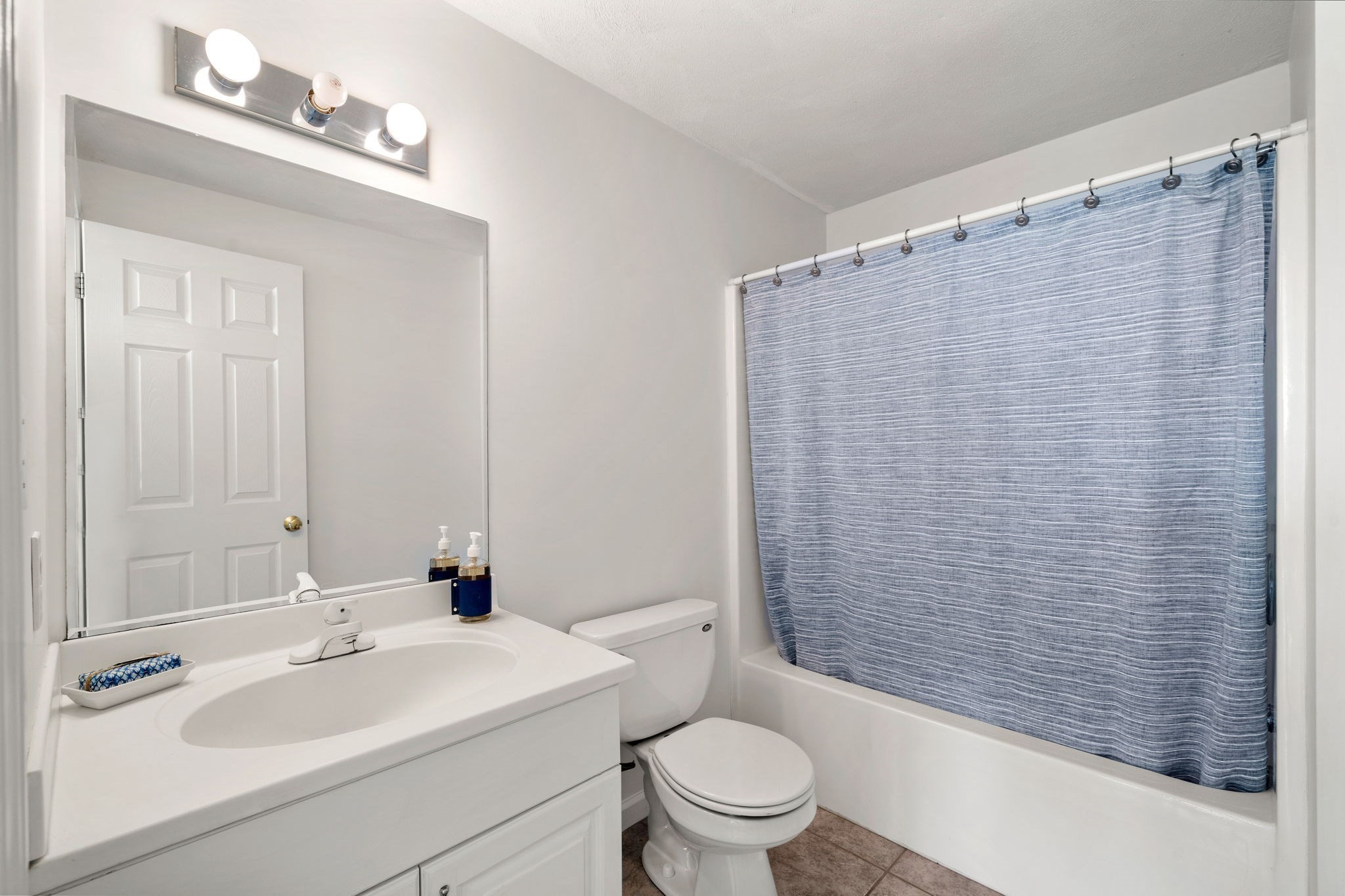 84 Cavendish Circle Unit 84, Salem, MA 01970 - Image 34