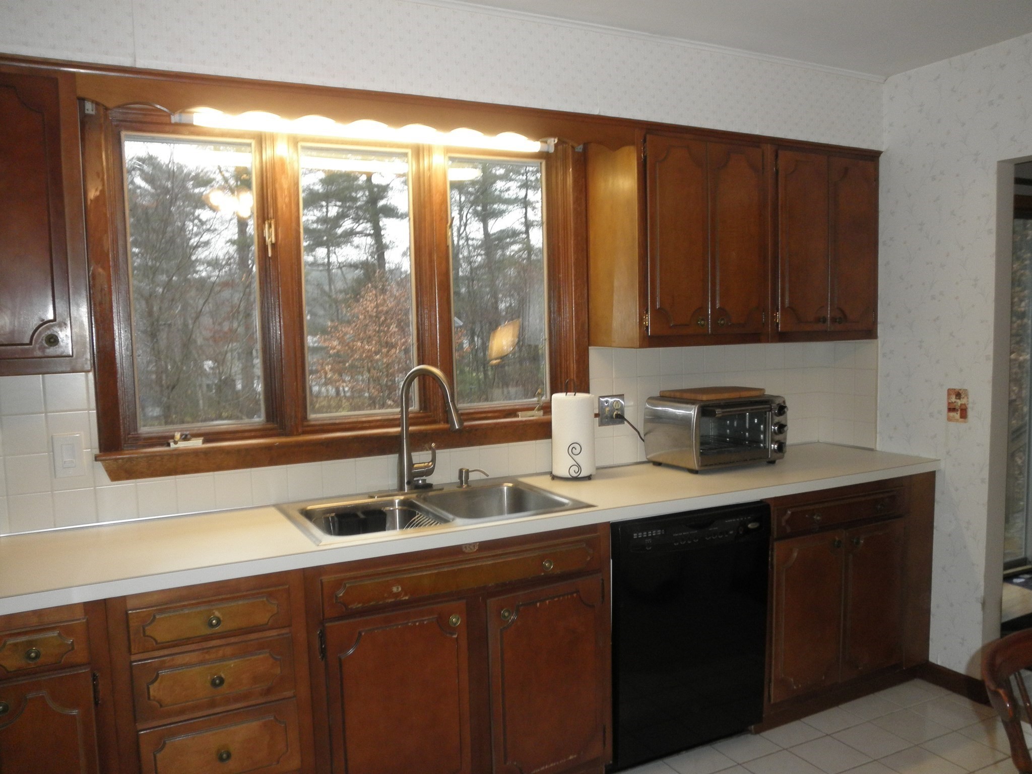 52 Walker, Seekonk, MA 02771 - Image 4