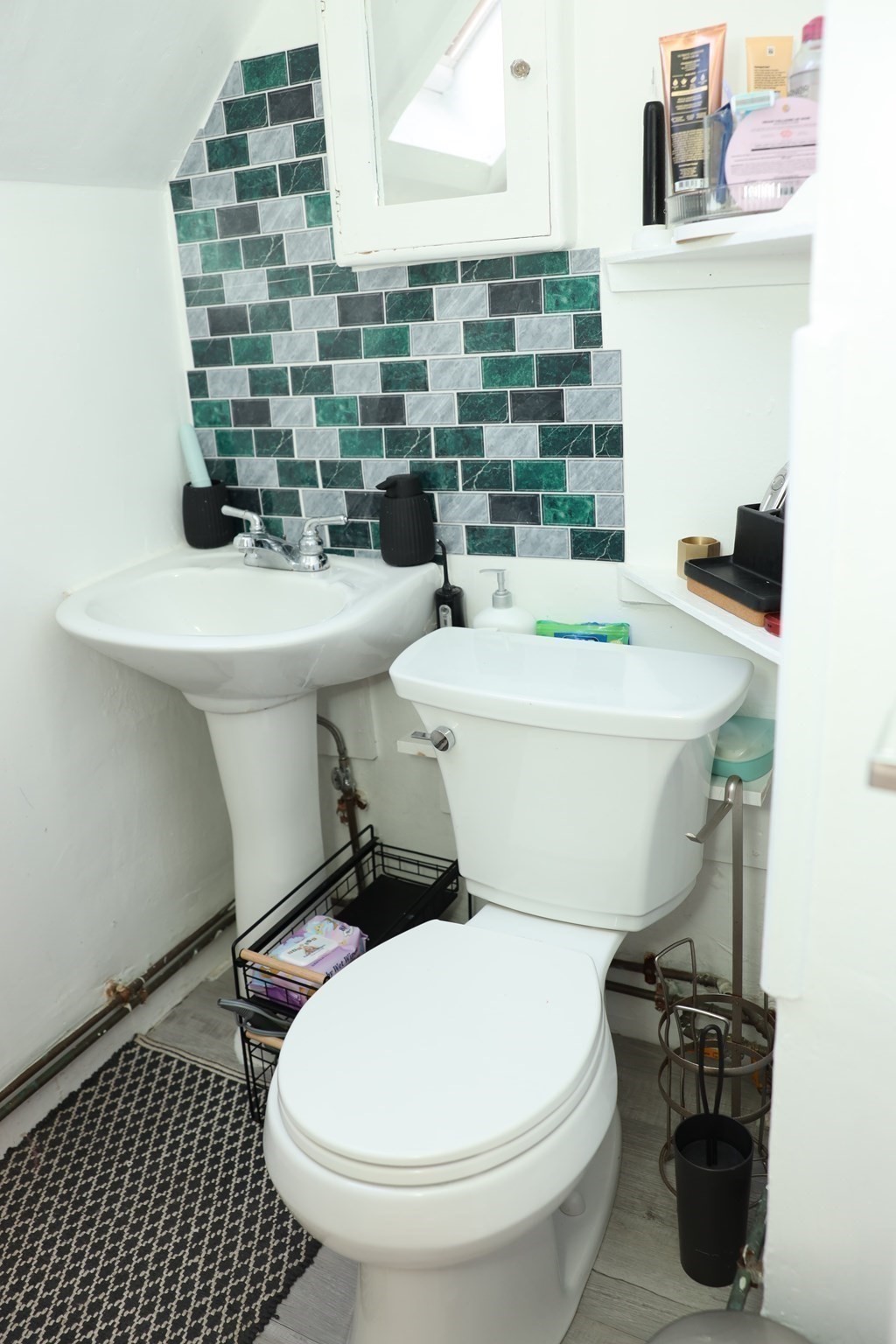 62 Whittier St, Springfield, MA 01108 - Image 16