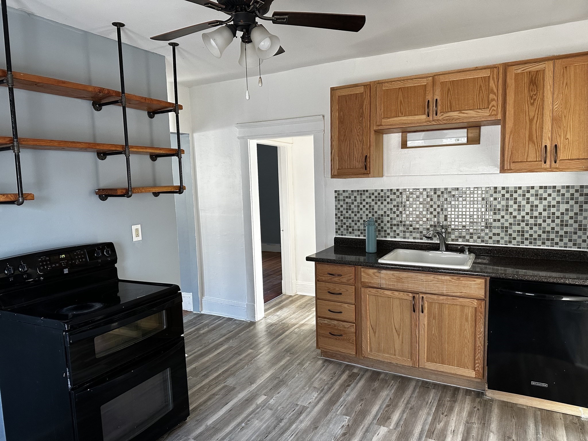 62 Whittier St, Springfield, MA 01108 - Image 3