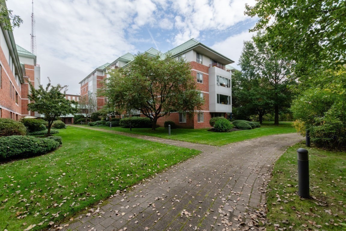 193 Oak St Unit 403, Newton, MA 02464 - Image 15