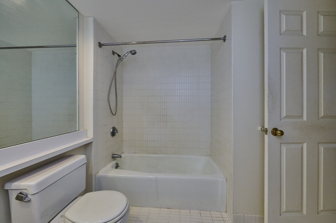 193 Oak St Unit 403, Newton, MA 02464 - Image 6