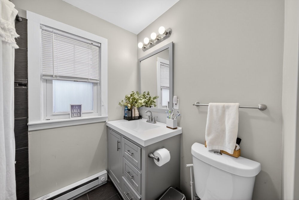 1684 Northampton St, Holyoke, MA 01040 - Image 24