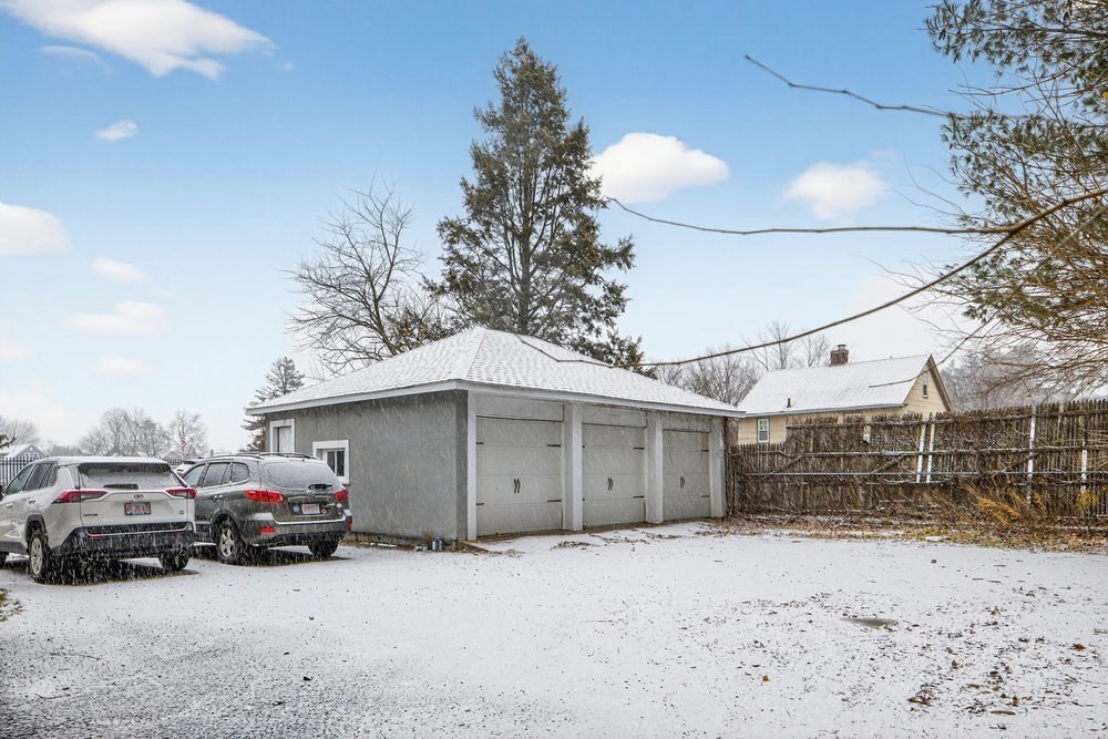1684 Northampton St, Holyoke, MA 01040 - Image 36