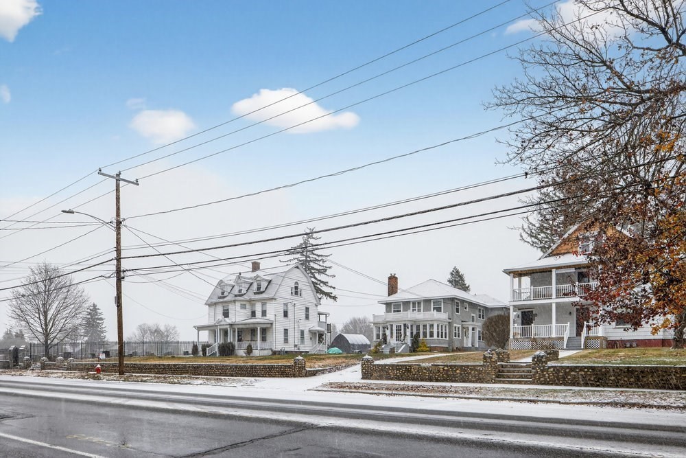 1684 Northampton St, Holyoke, MA 01040 - Image 40