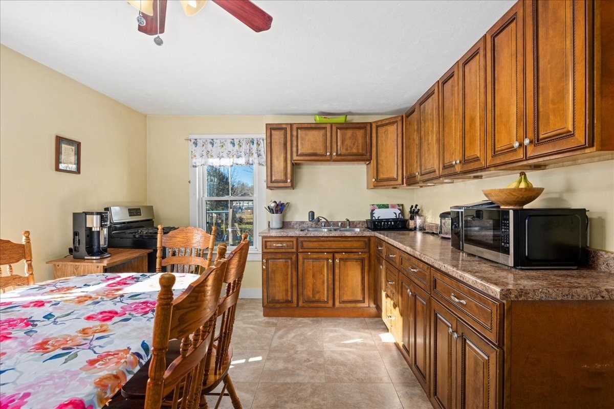 39 Forest St, North Brookfield, MA 01535 - Image 6