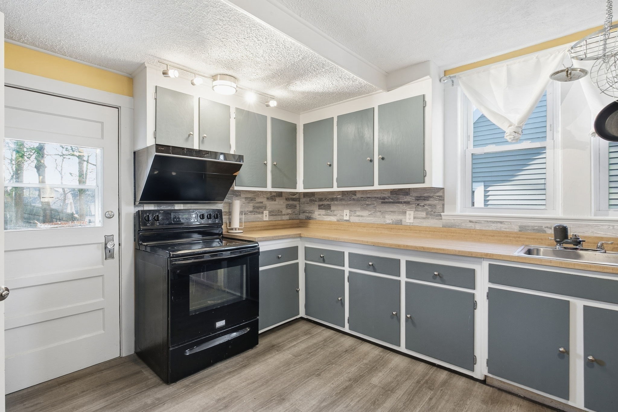 169 Pine St, Quincy, MA 02170 - Image 5