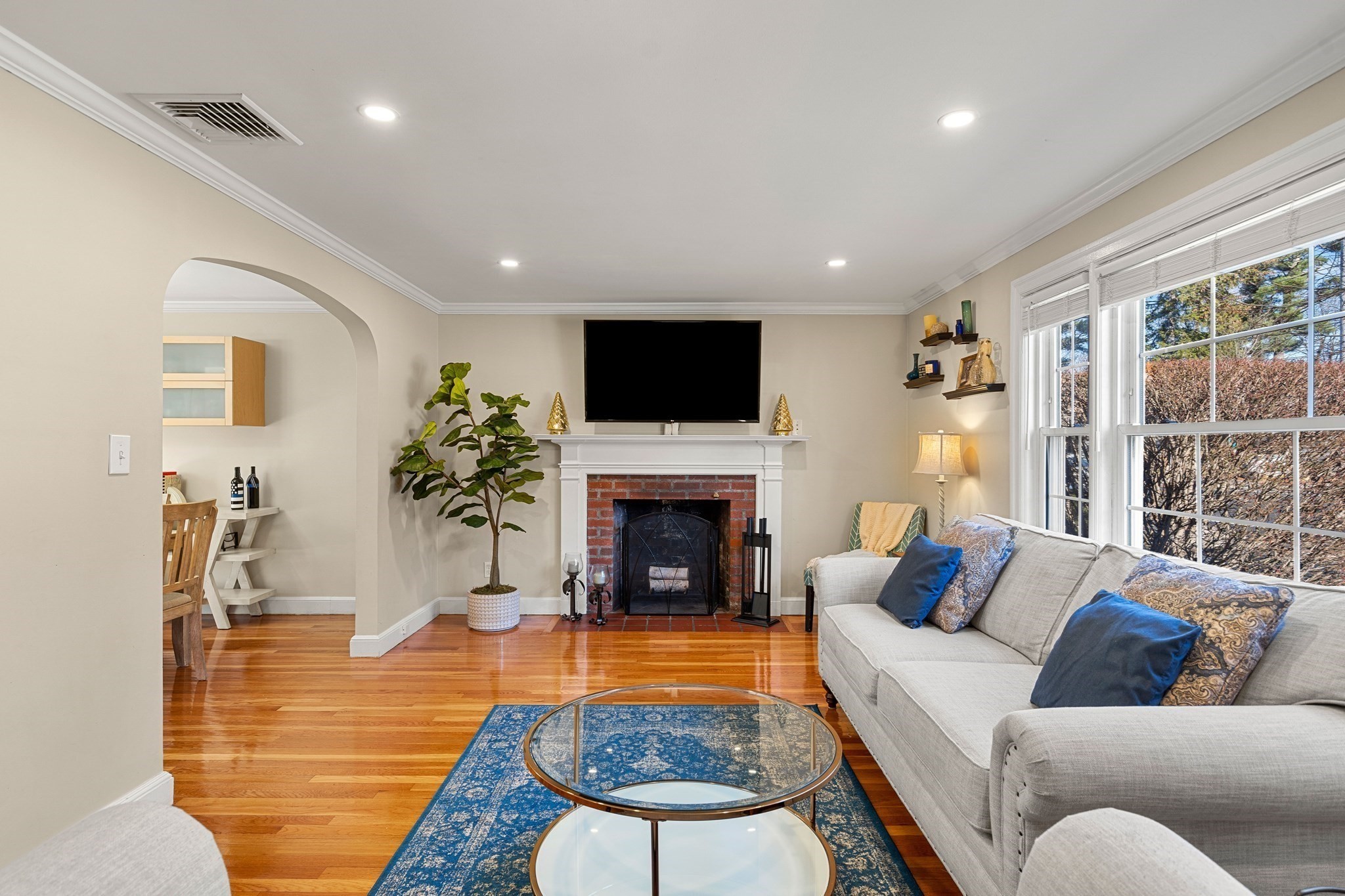 675 Randolph Avenue, Milton, MA 02186 - Image 1