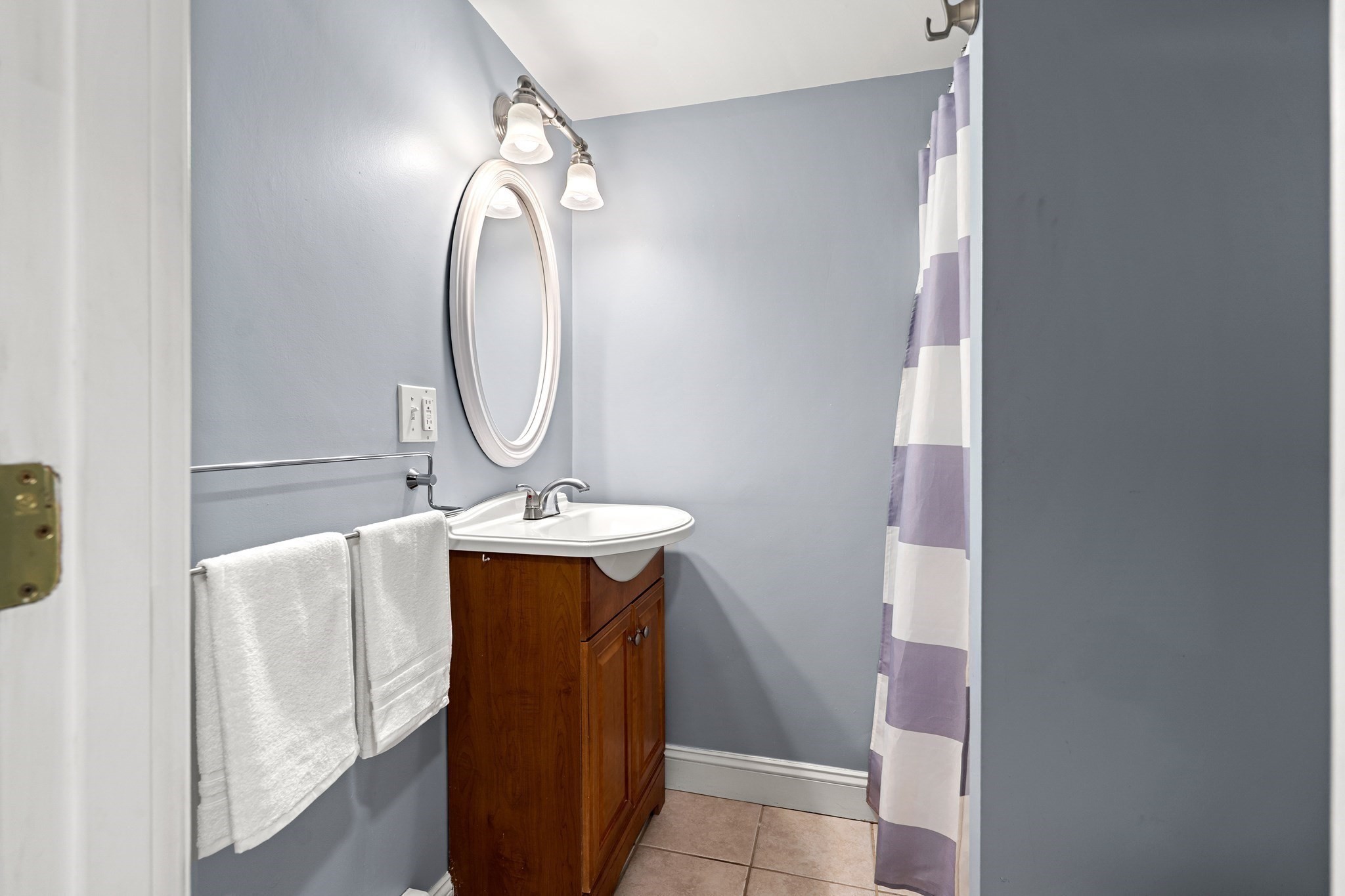 675 Randolph Avenue, Milton, MA 02186 - Image 26