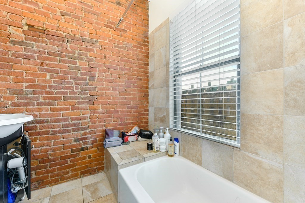 504 Massachusetts Ave Unit 3, South End, Boston, MA 02118 - Image 10