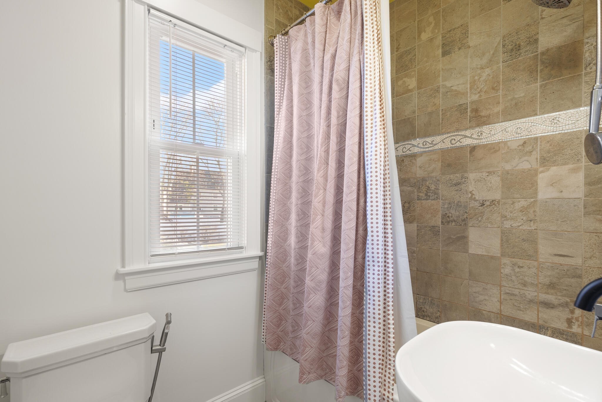 222 Lawrence Street, Haverhill, MA 01830 - Image 14