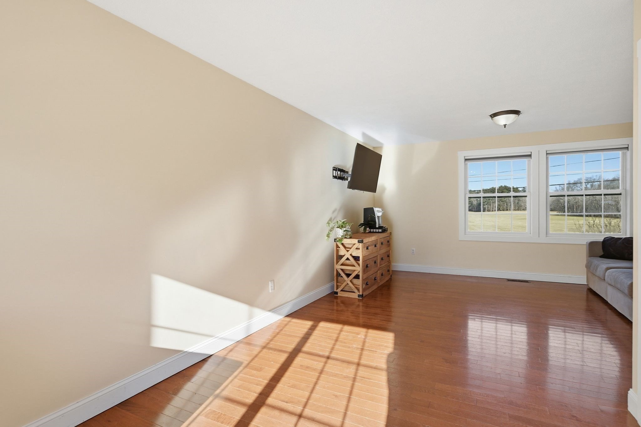 255 West St, Belchertown, MA 01007 - Image 11