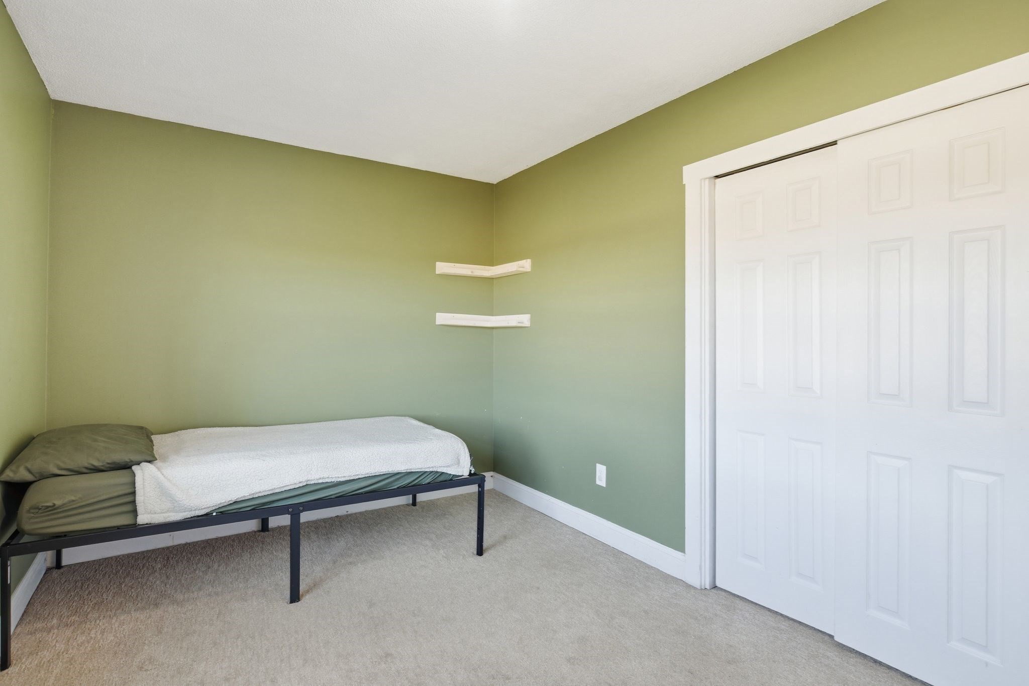 255 West St, Belchertown, MA 01007 - Image 17