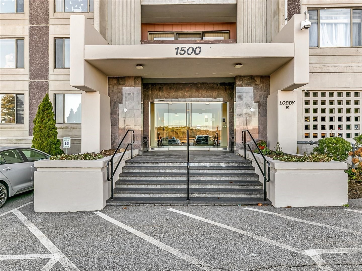 1500 Worcester Rd Unit 221, Framingham, MA 01702 - Image 1